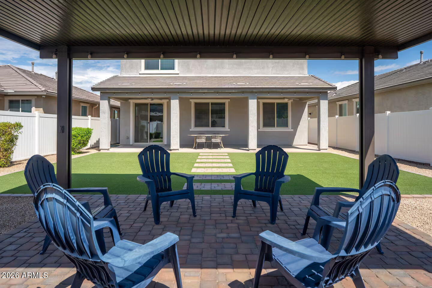 2437 E ALTA VISTA Road