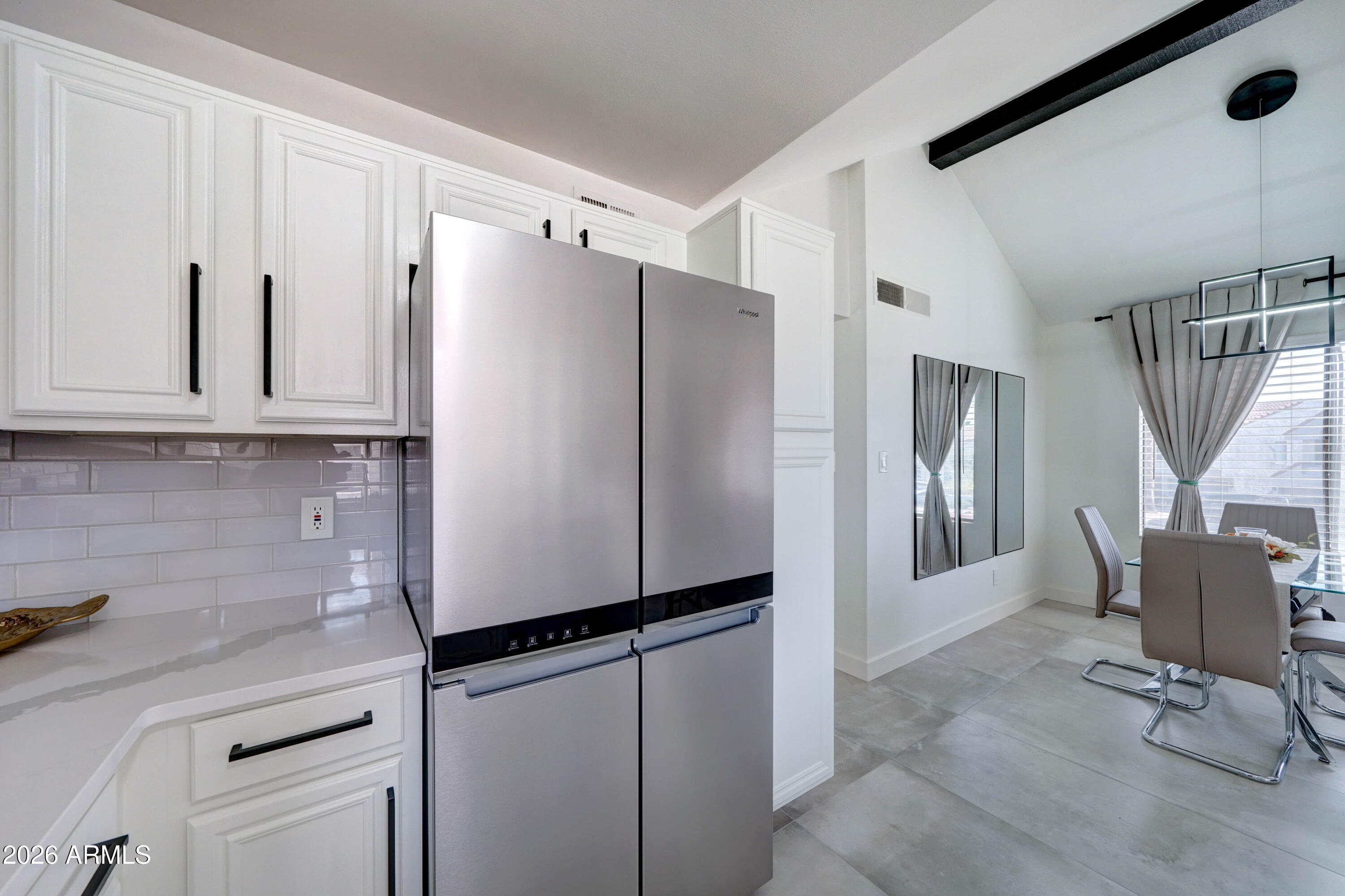 10115 E MOUNTAIN VIEW Road 2022
