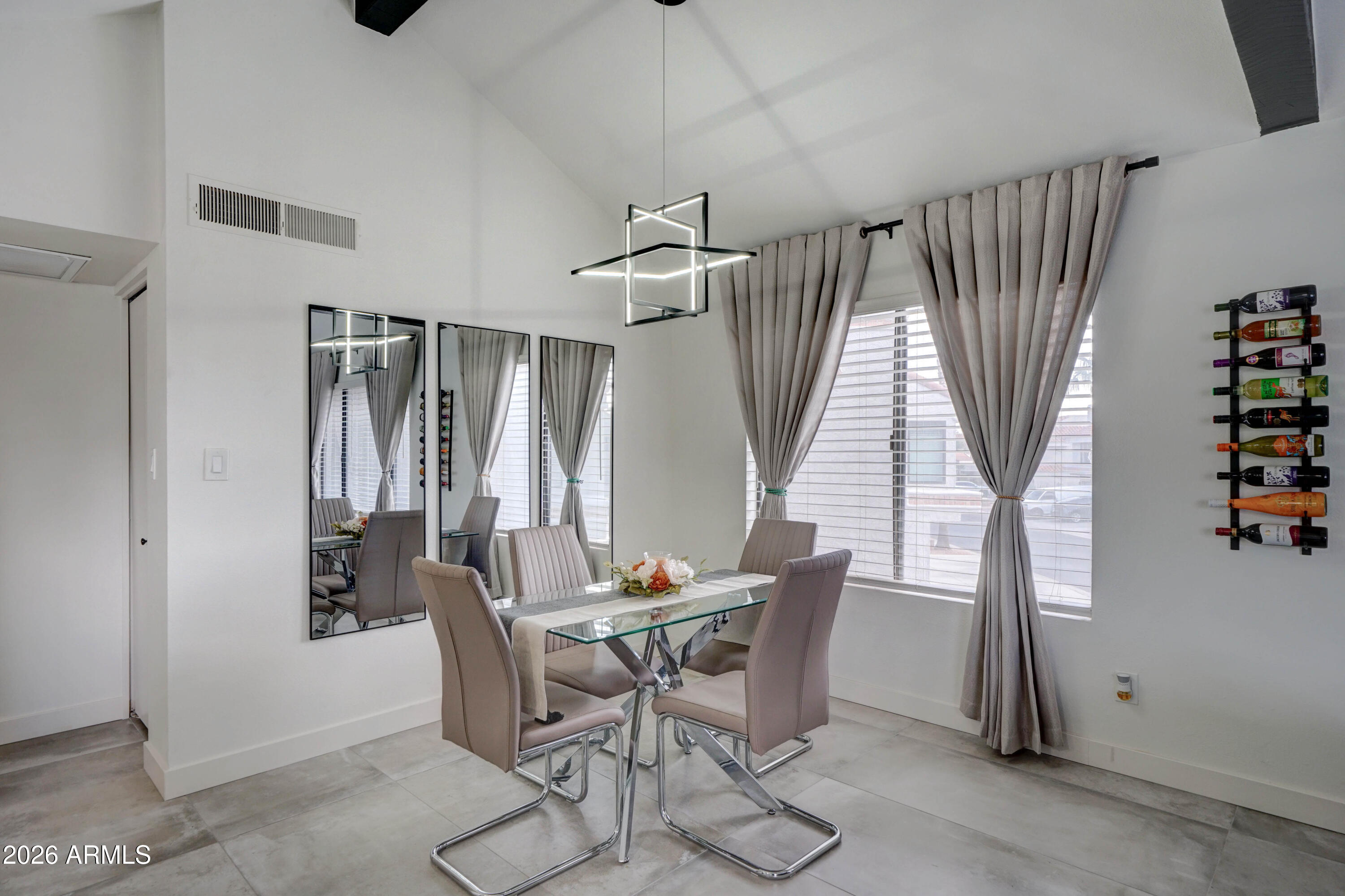 10115 E MOUNTAIN VIEW Road 2022