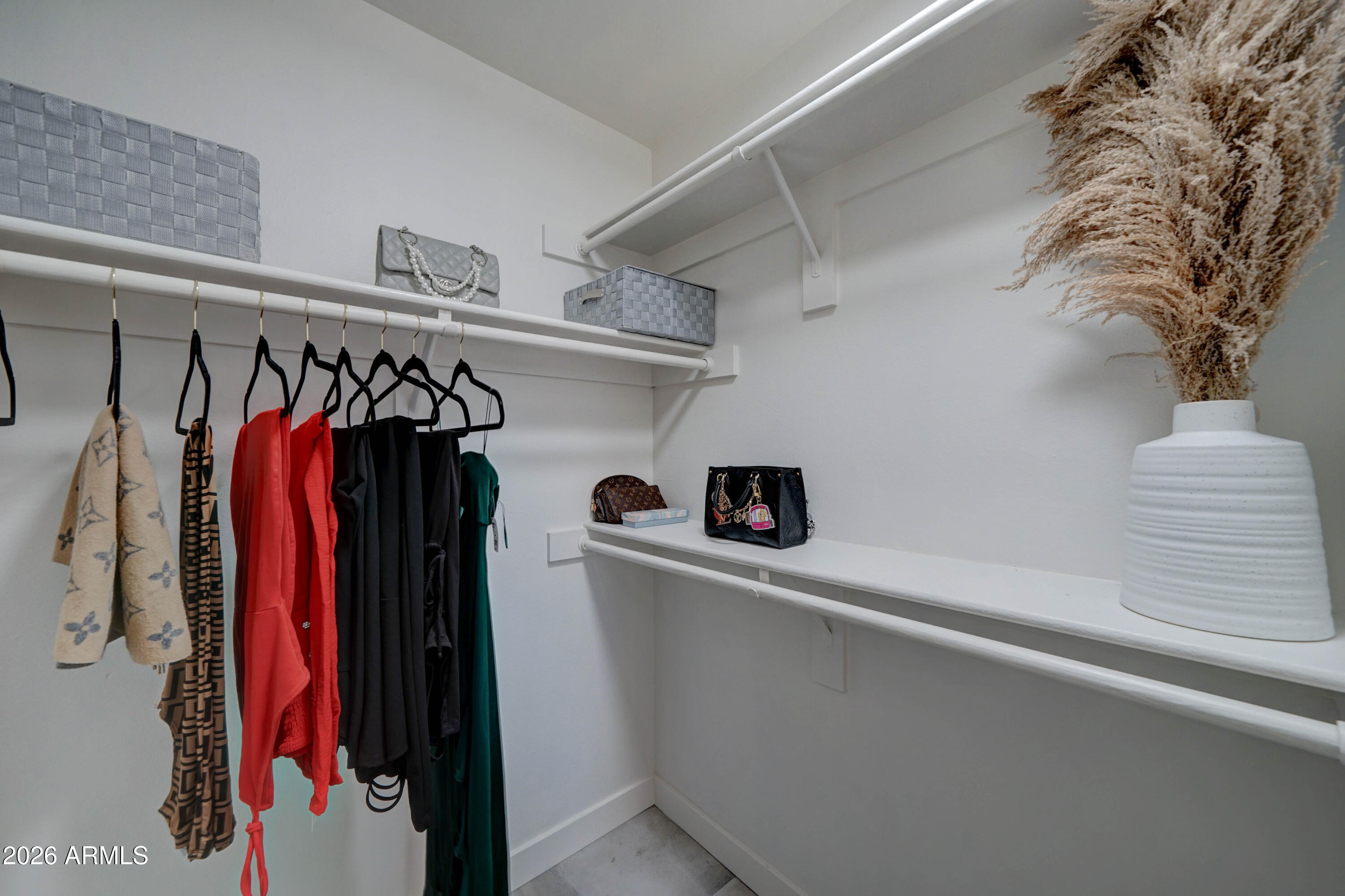 10115 E MOUNTAIN VIEW Road 2022