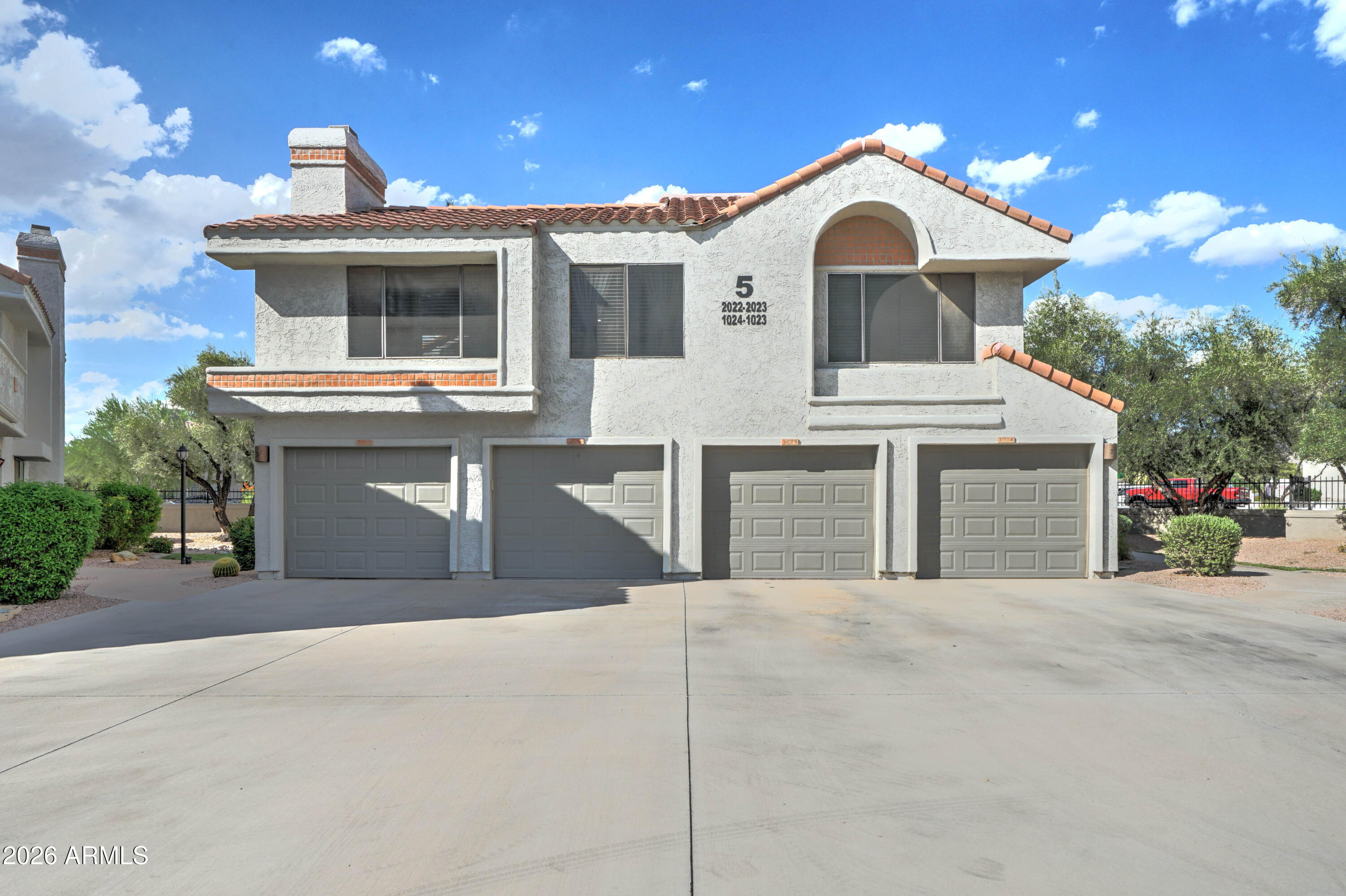10115 E MOUNTAIN VIEW Road 2022