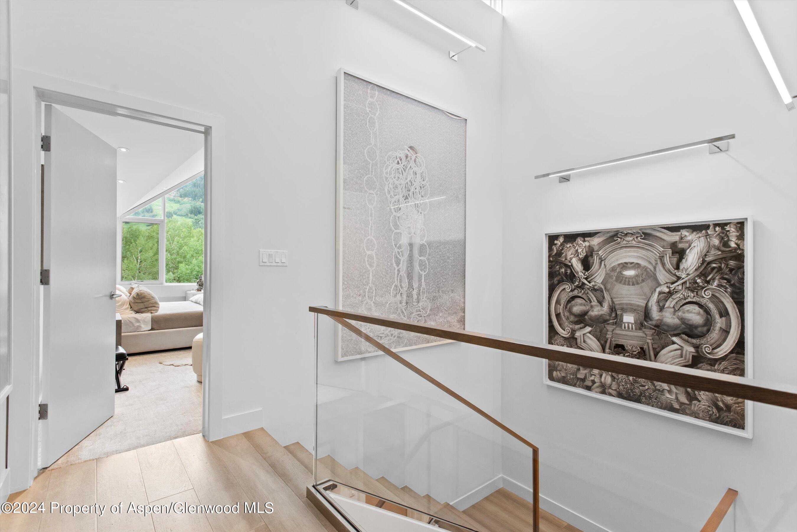 155 Lone Pine Road, Unit 8