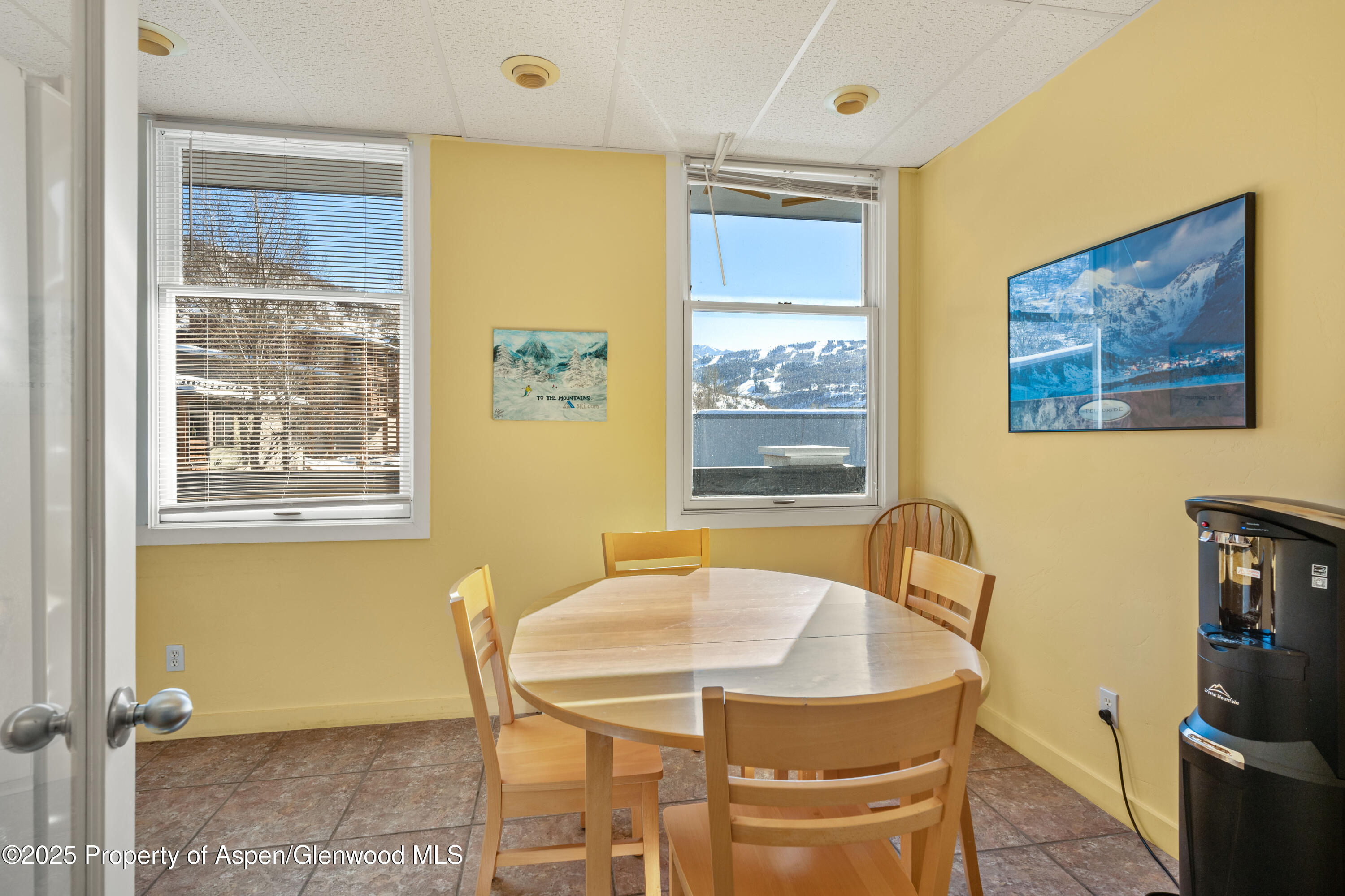 210 Aspen Airport Business Center Unit: AA