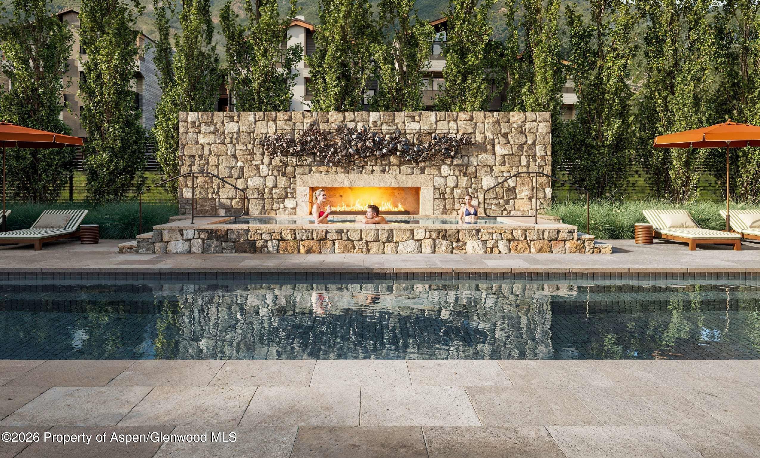 610 S West End Street, K201