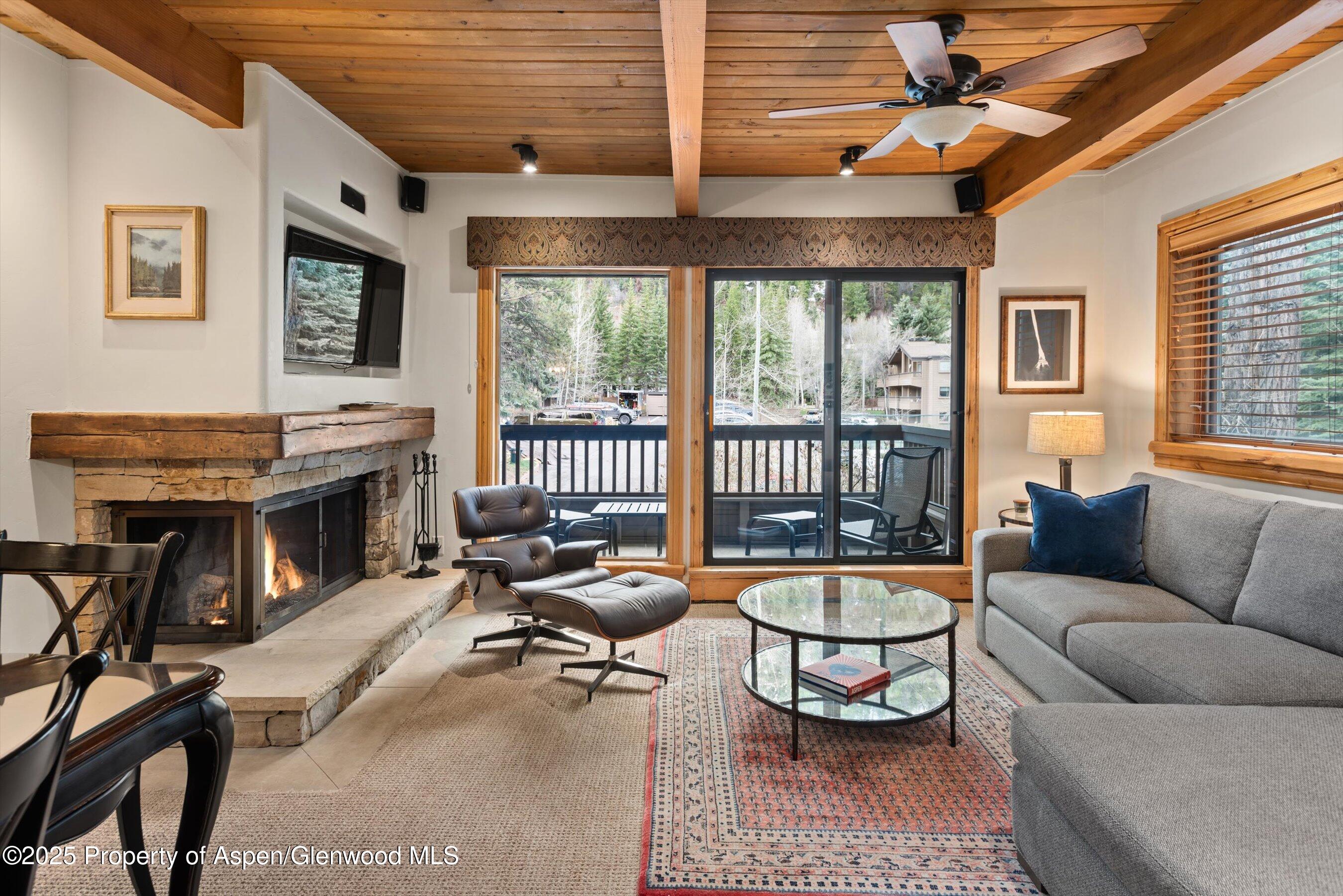 610 S West End Street, D203