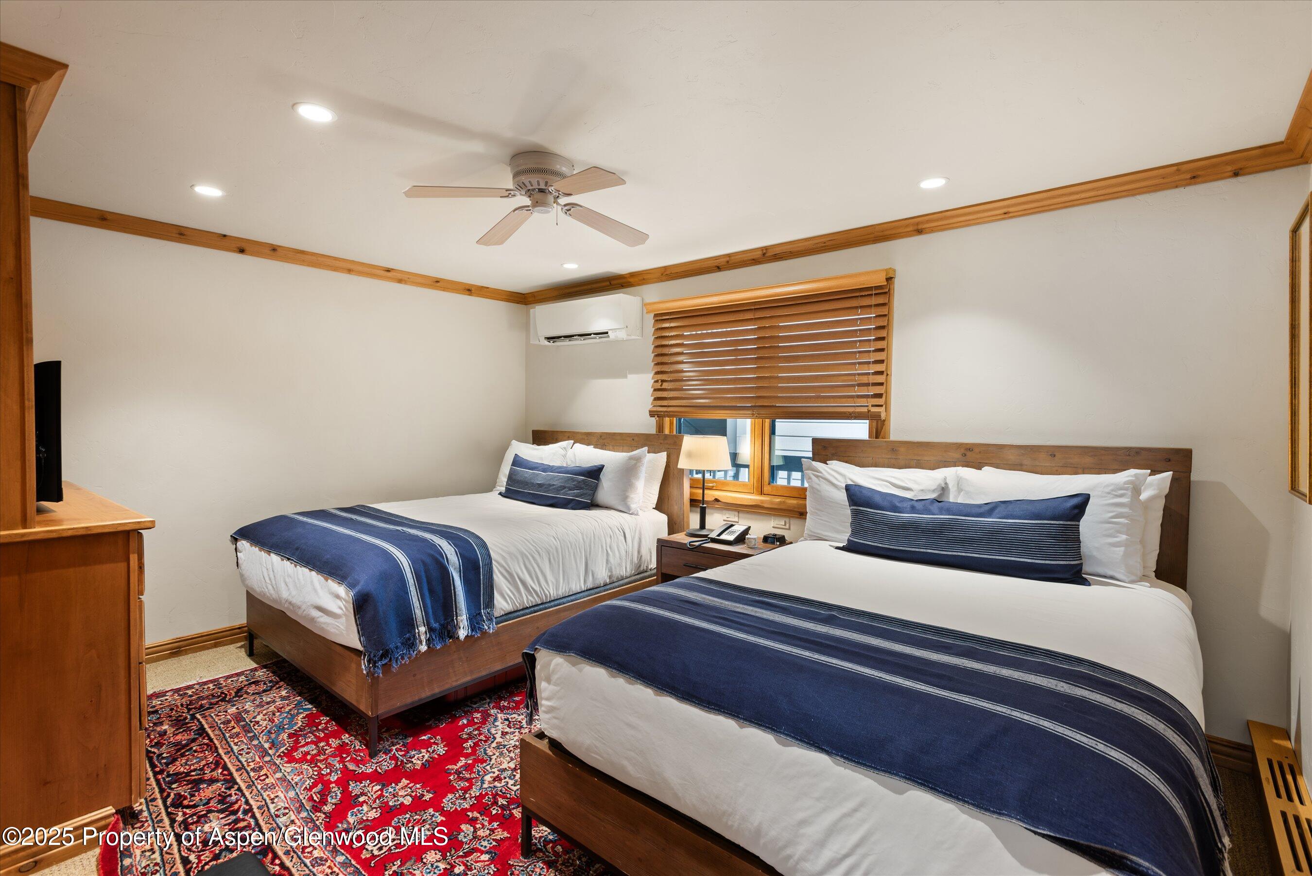 610 S West End Street, D203