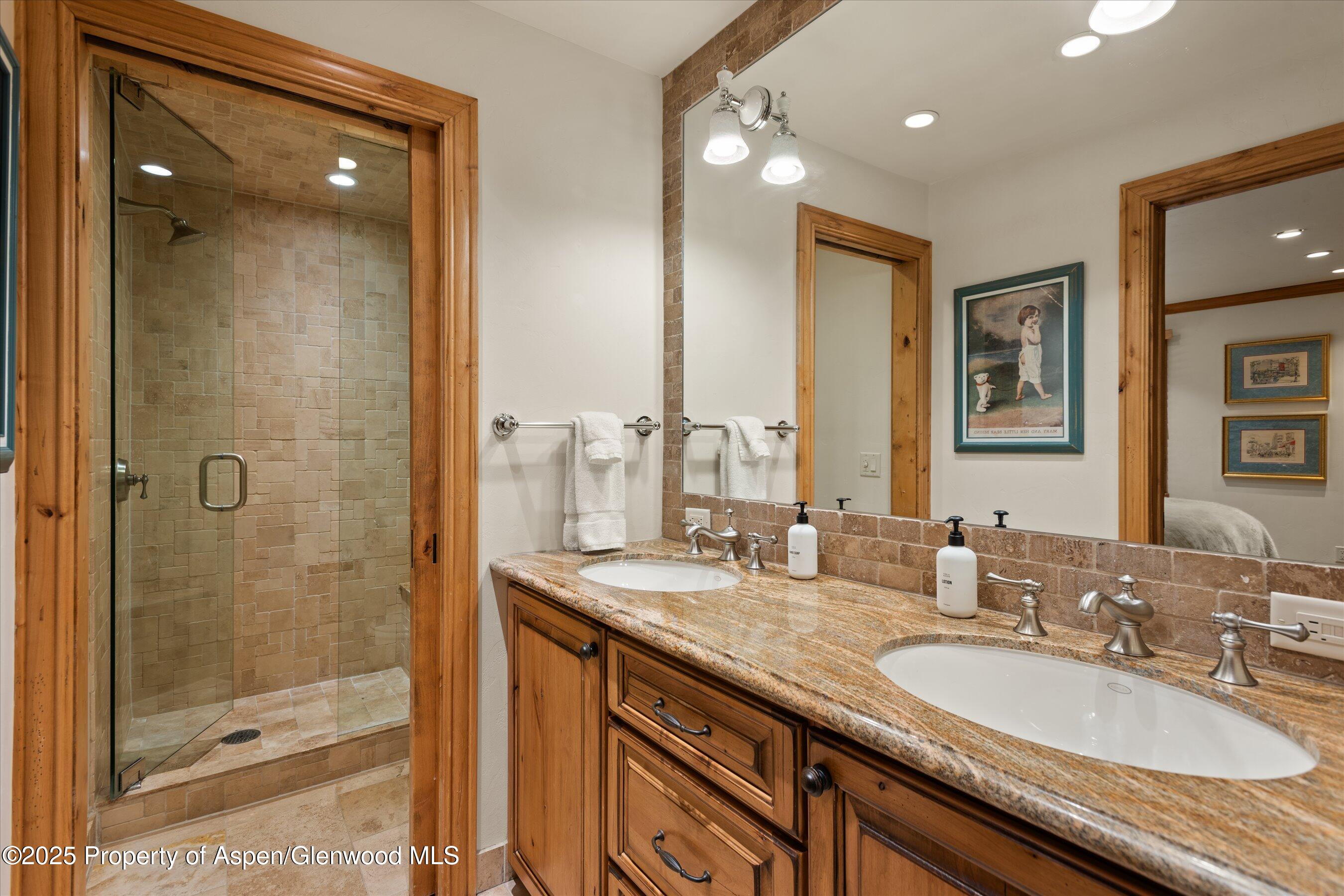 610 S West End Street, D203