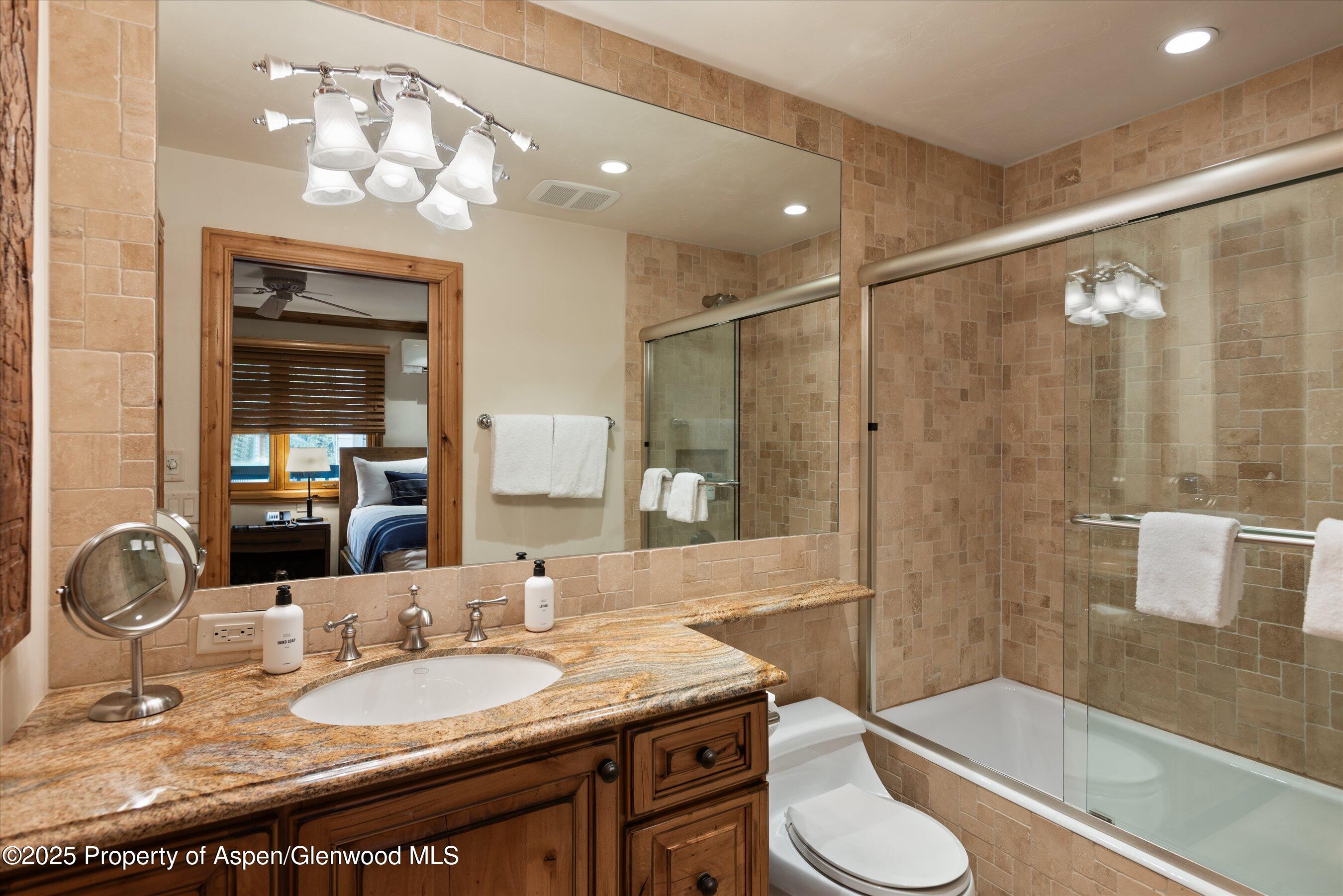 610 S West End Street, D203