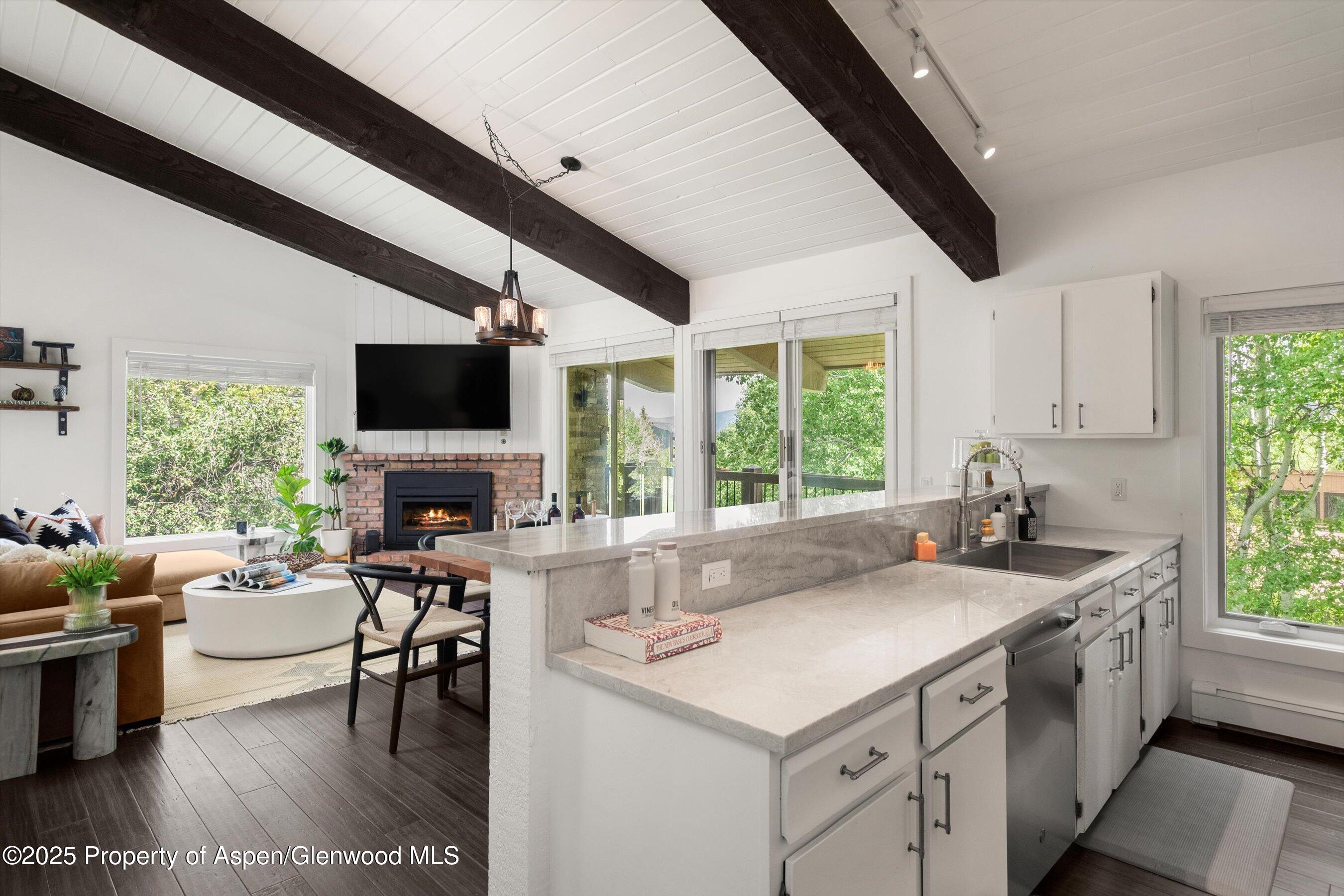 35 Upper Woodbridge Road, 18-CD