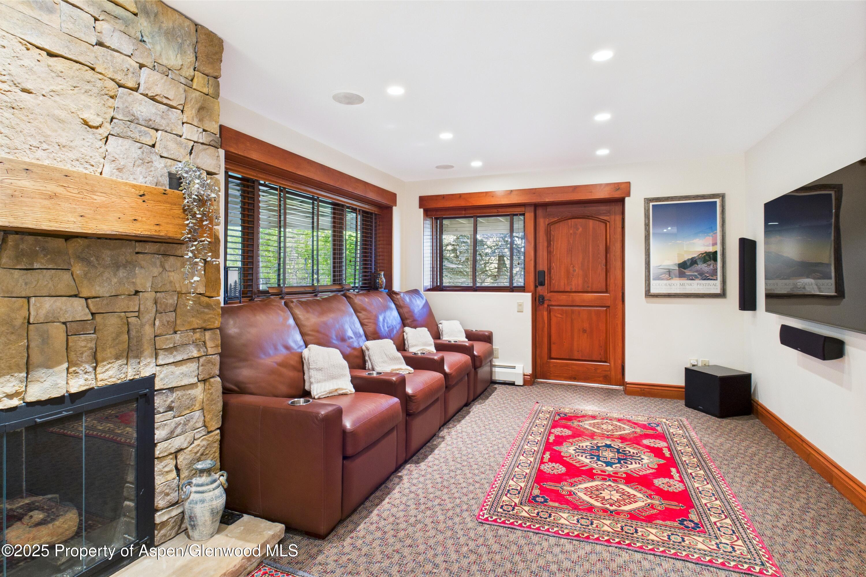 593 Meadowood Drive