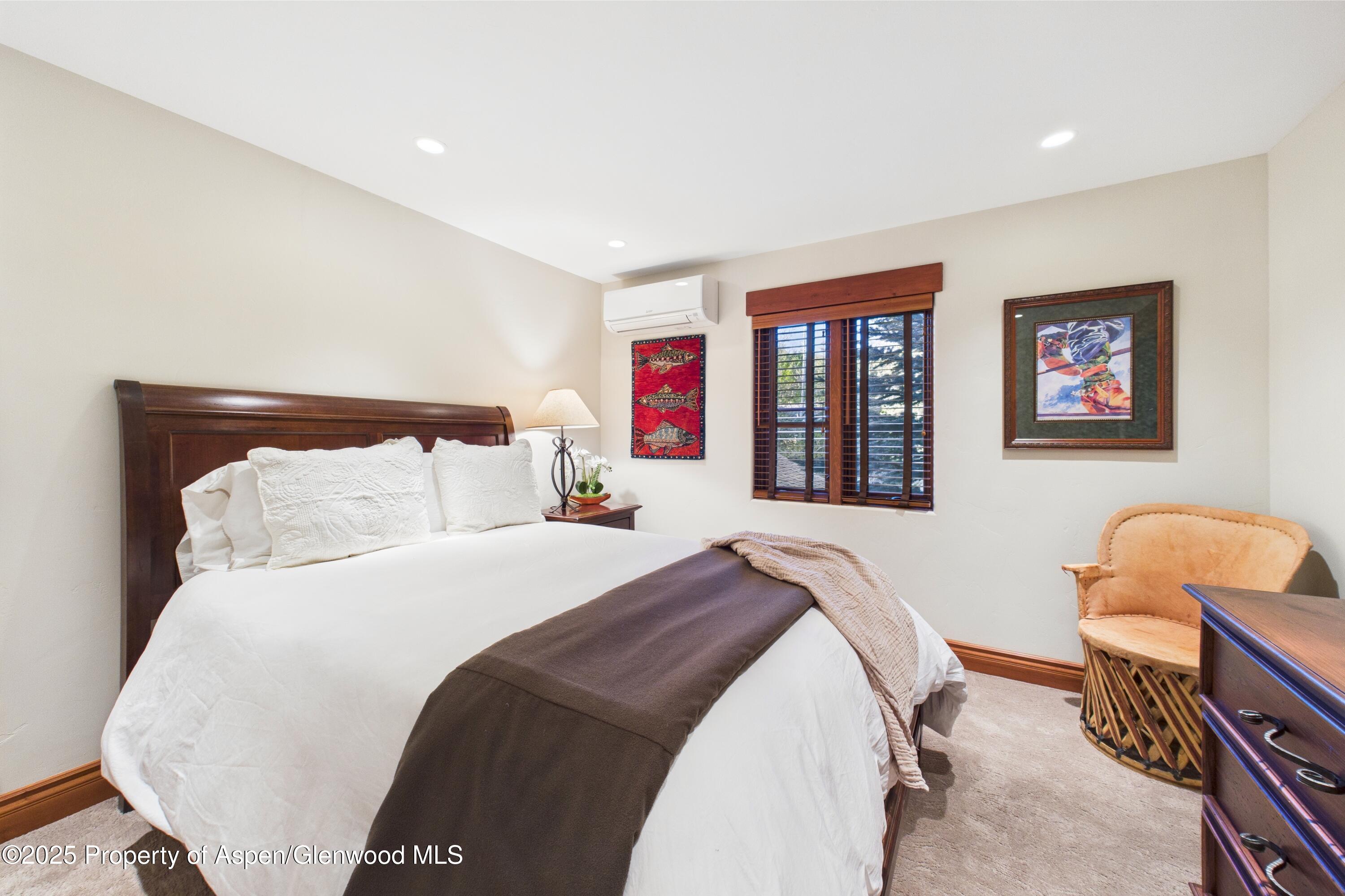 593 Meadowood Drive