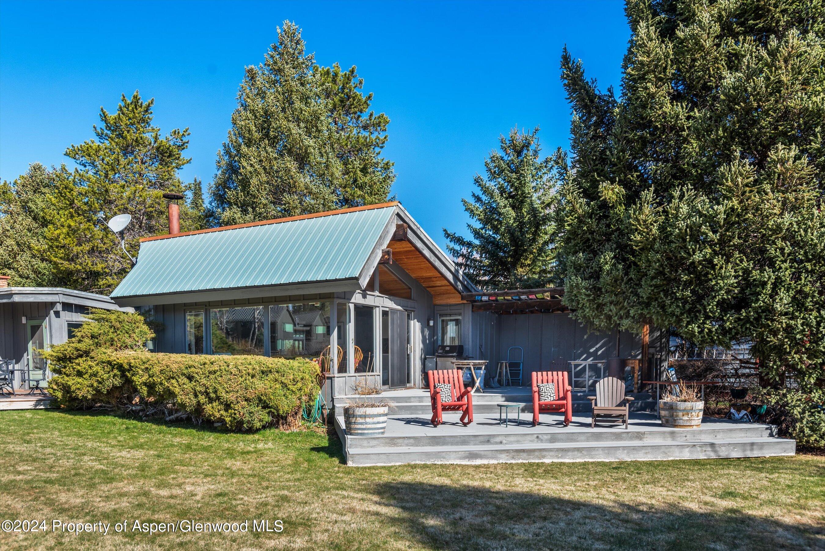 1227 Mountain View Drive, Units 1 & 2