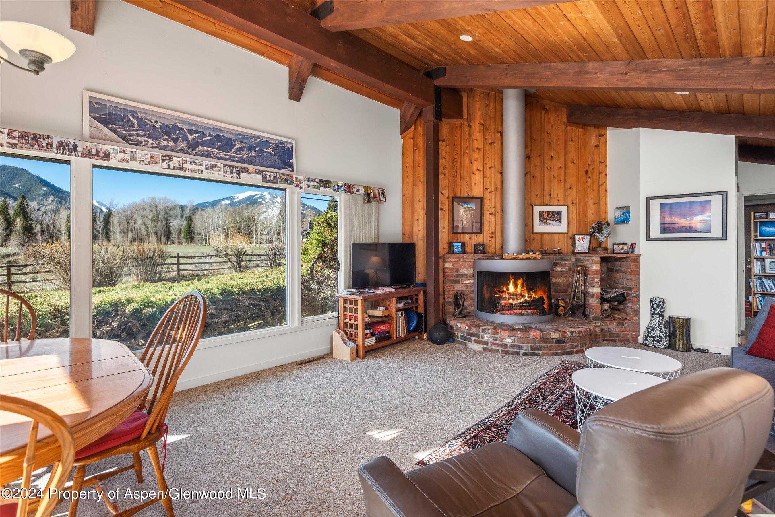 1227 Mountain View Drive, Units 1 & 2
