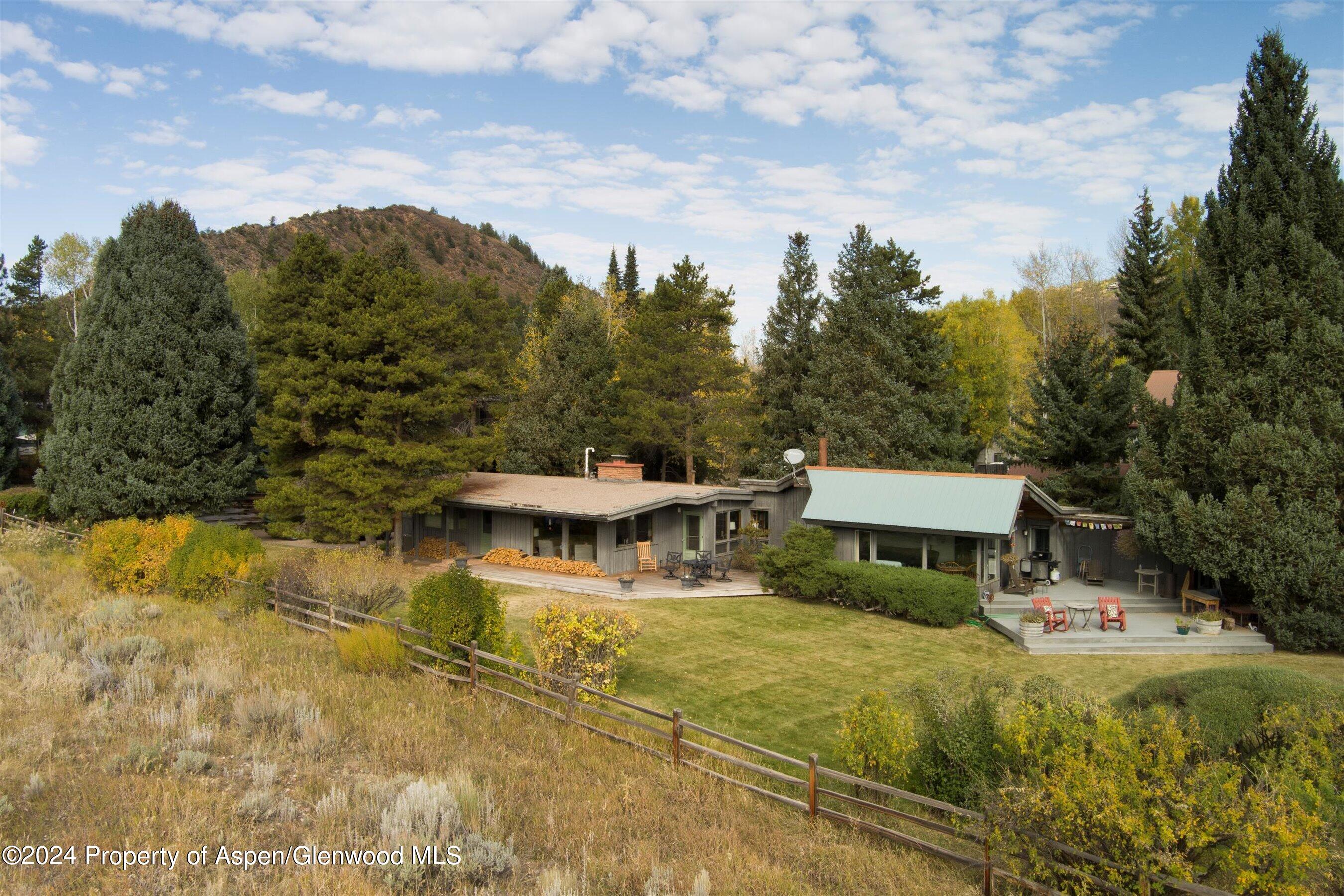 1227 Mountain View Drive, Units 1 & 2