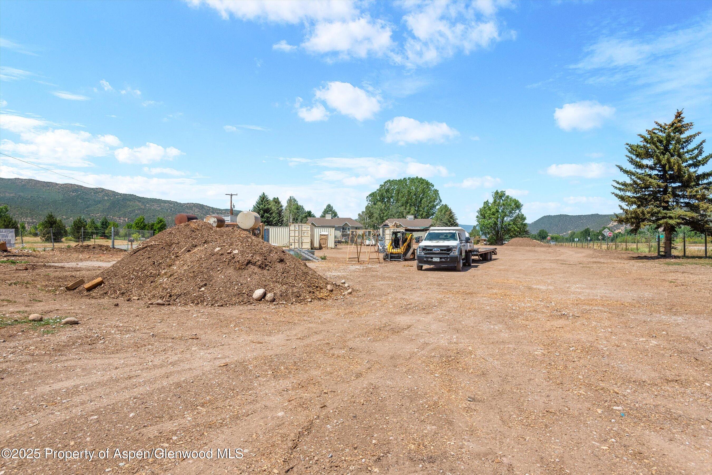 257 Valley Road - Half Lot, ElJebel