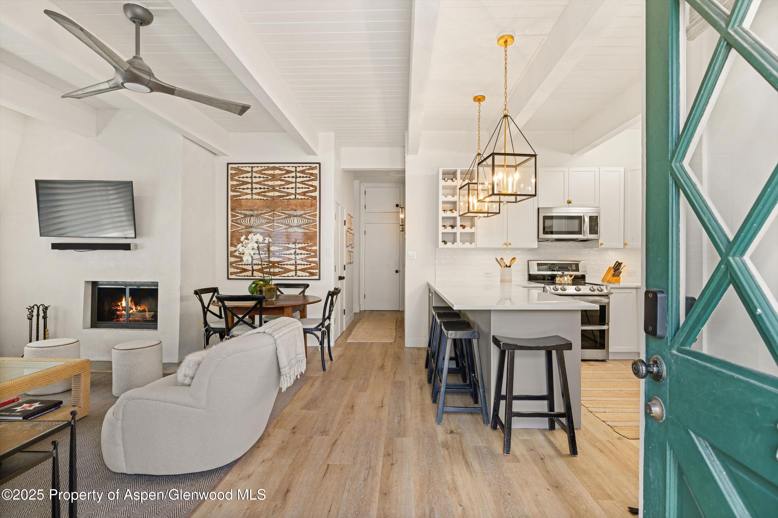 731 E Durant Avenue, Unit 21