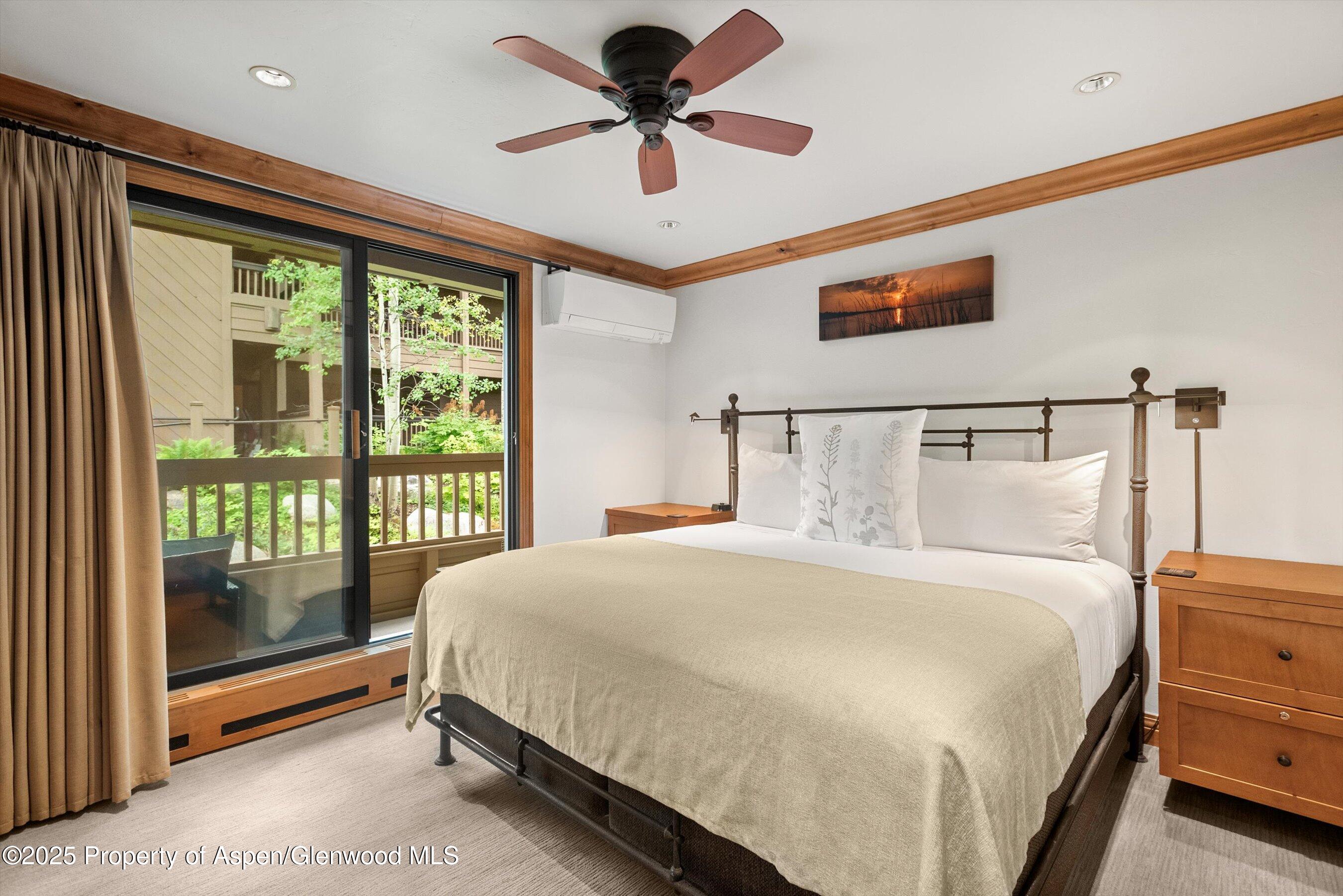 610 S West End Street D206