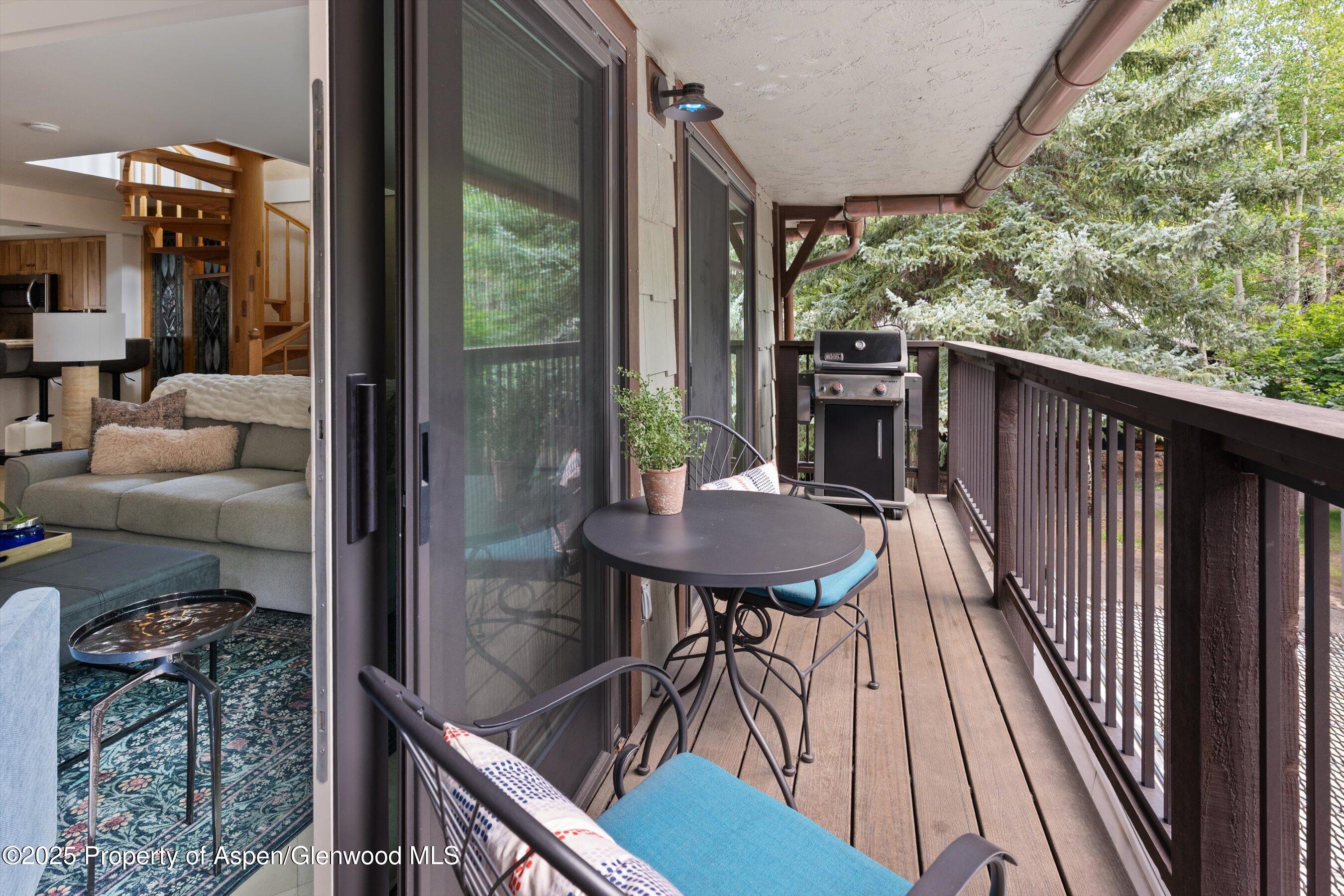 650 S Monarch Street, Unit 11