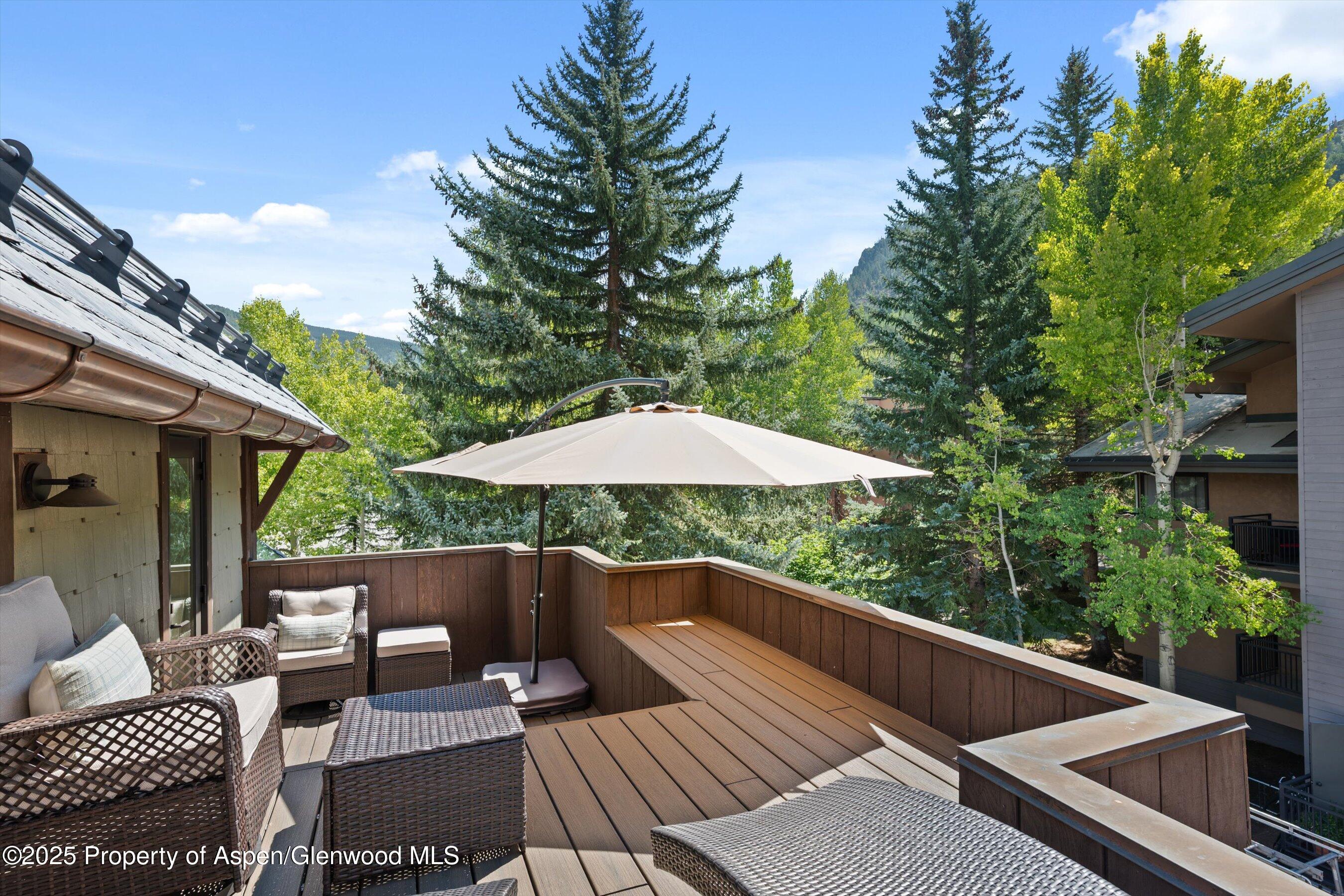 650 S Monarch Street, Unit 11