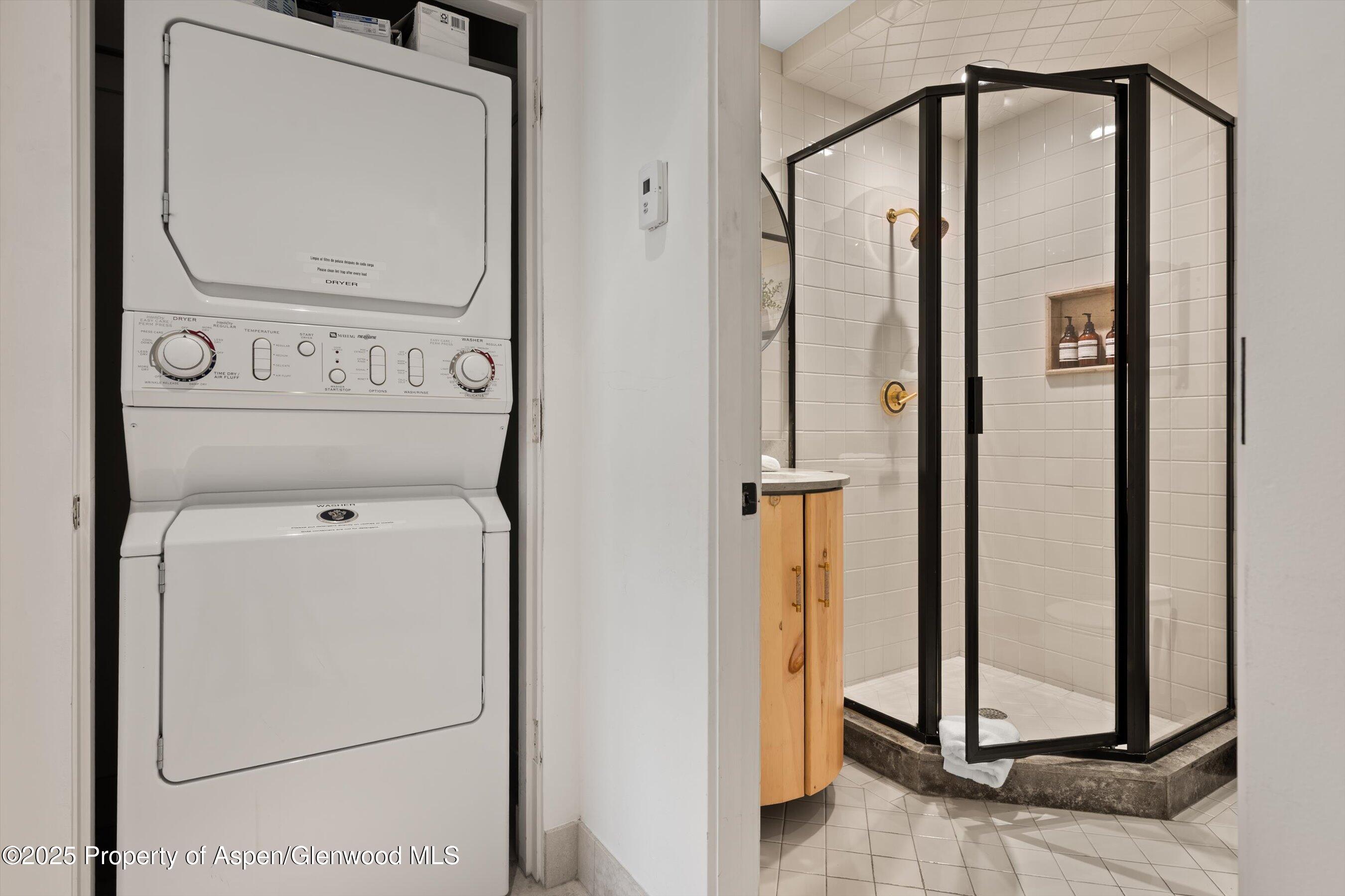 650 S Monarch Street, Unit 11