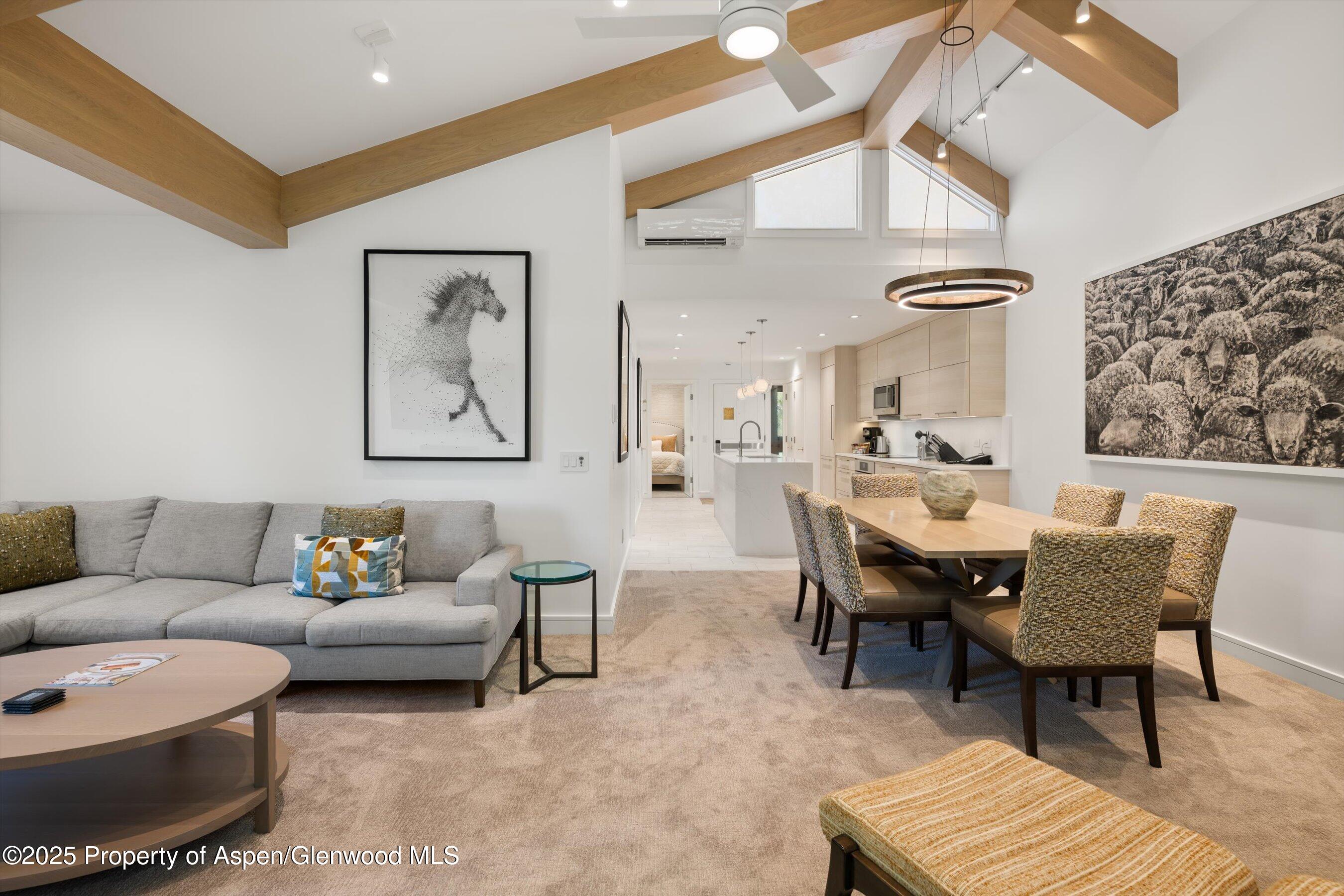 610 S West End Street, A304