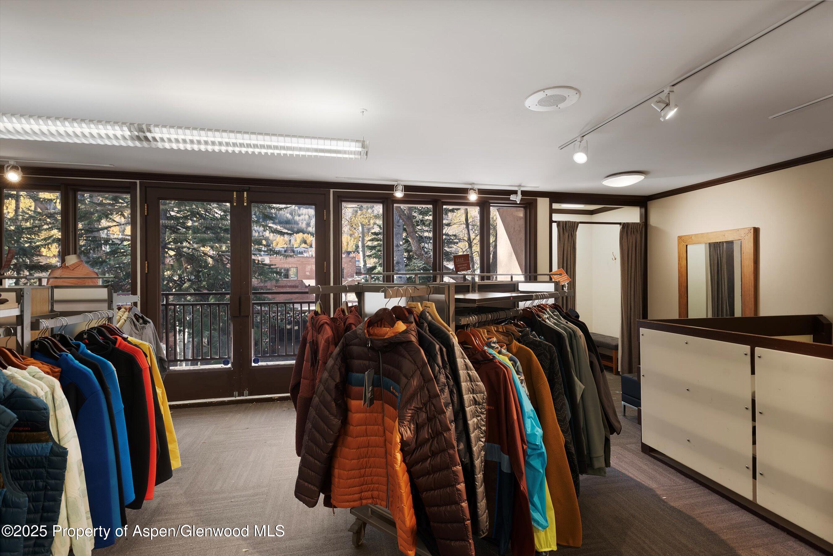 408 E Cooper Avenue, Aspen