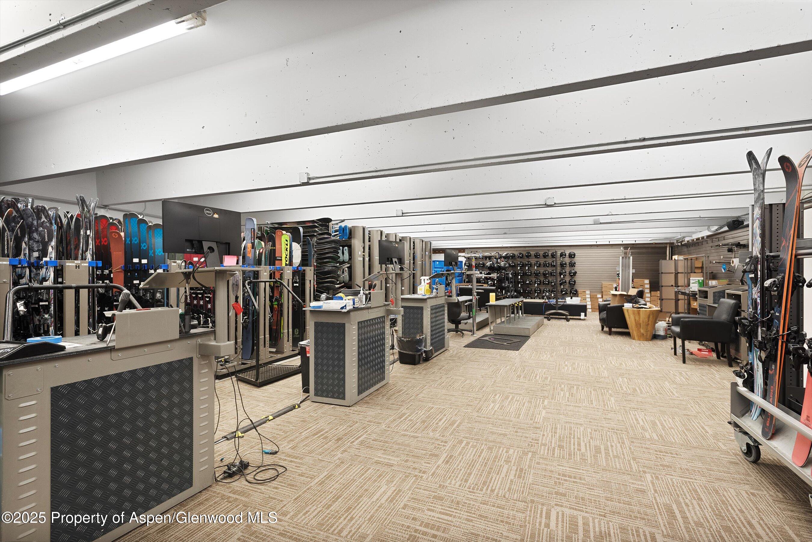 408 E Cooper Avenue, Aspen