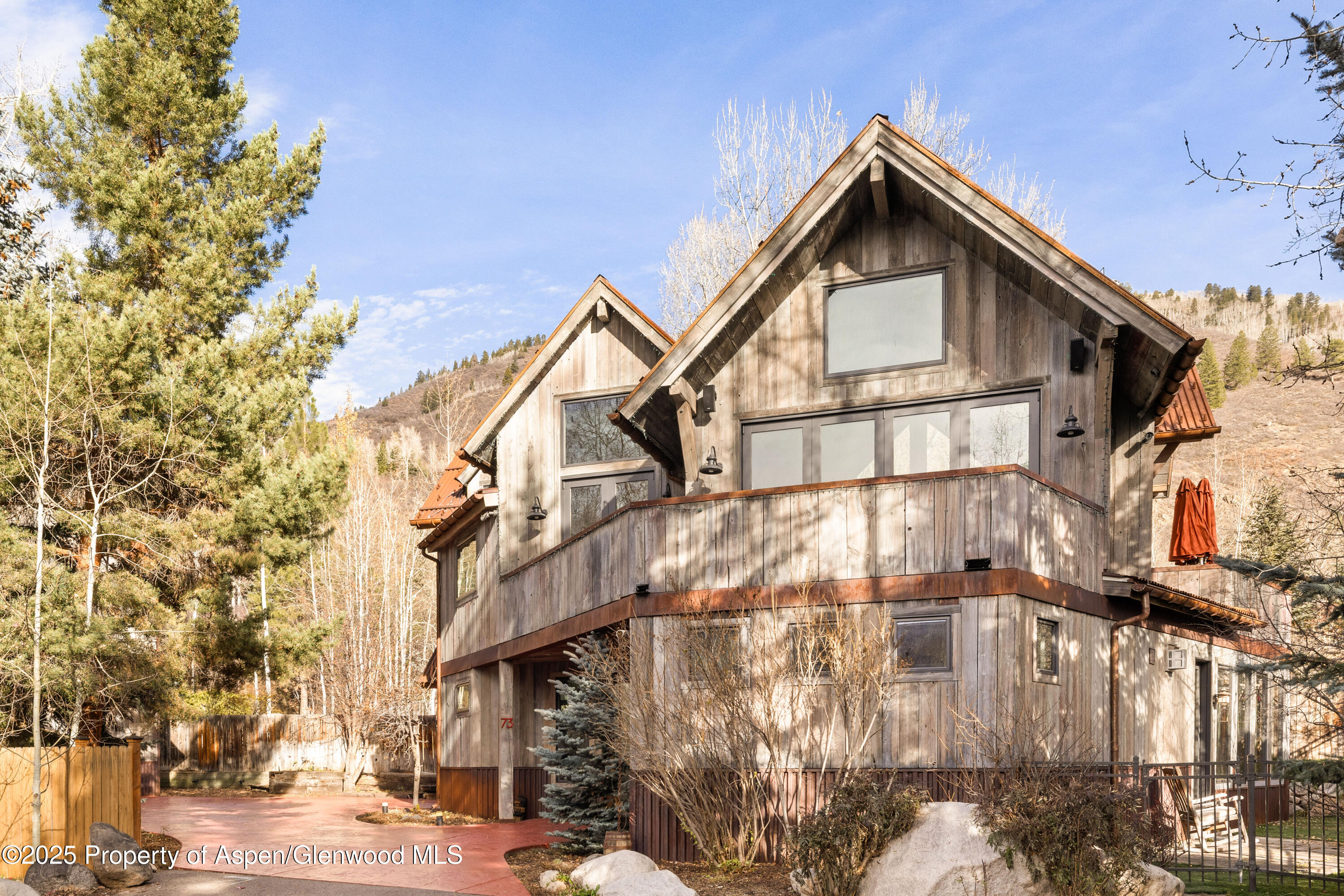 71 & 73 Smuggler Grove Road