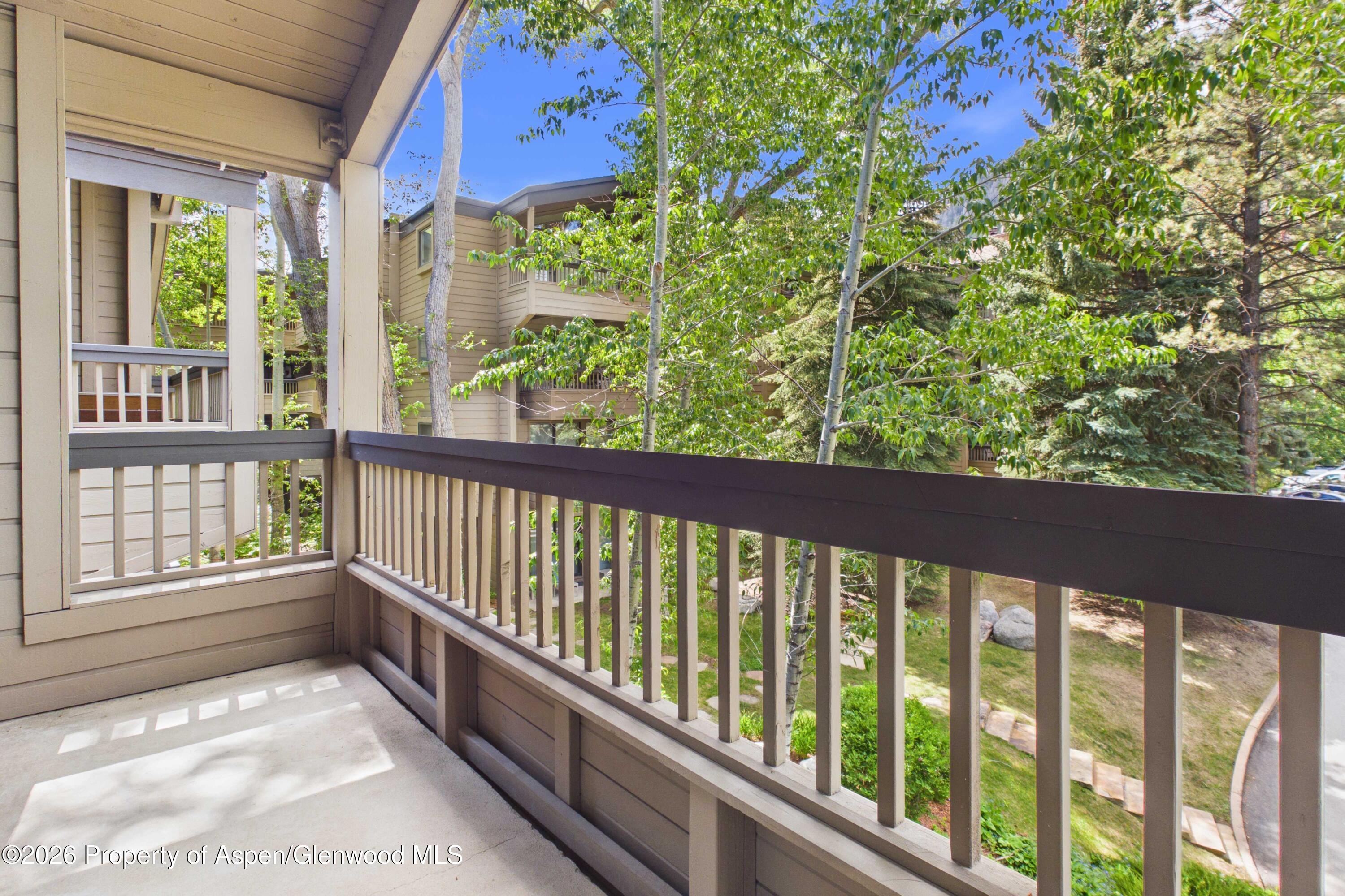 610 S West End Street D304