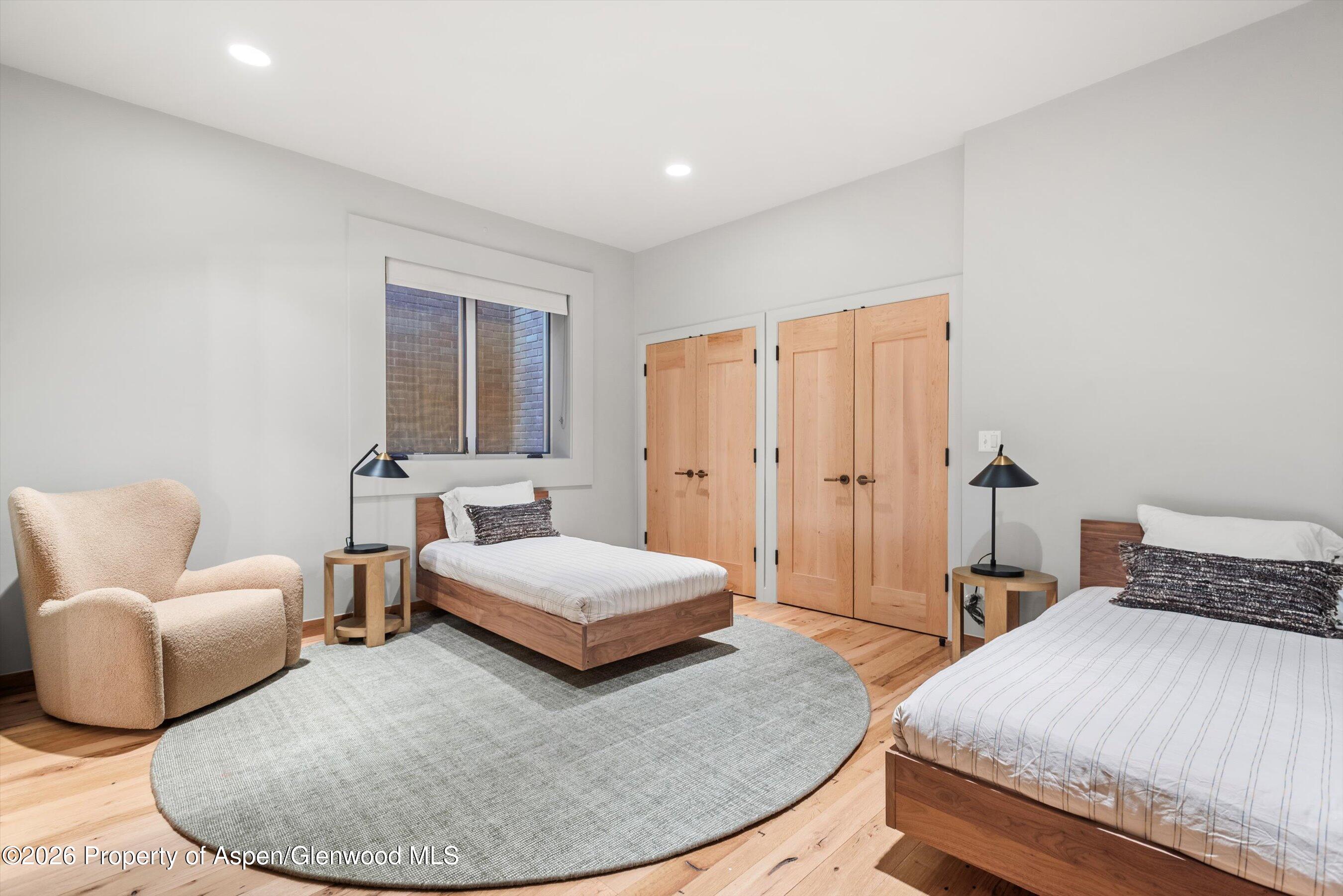 609 W Bleeker Street