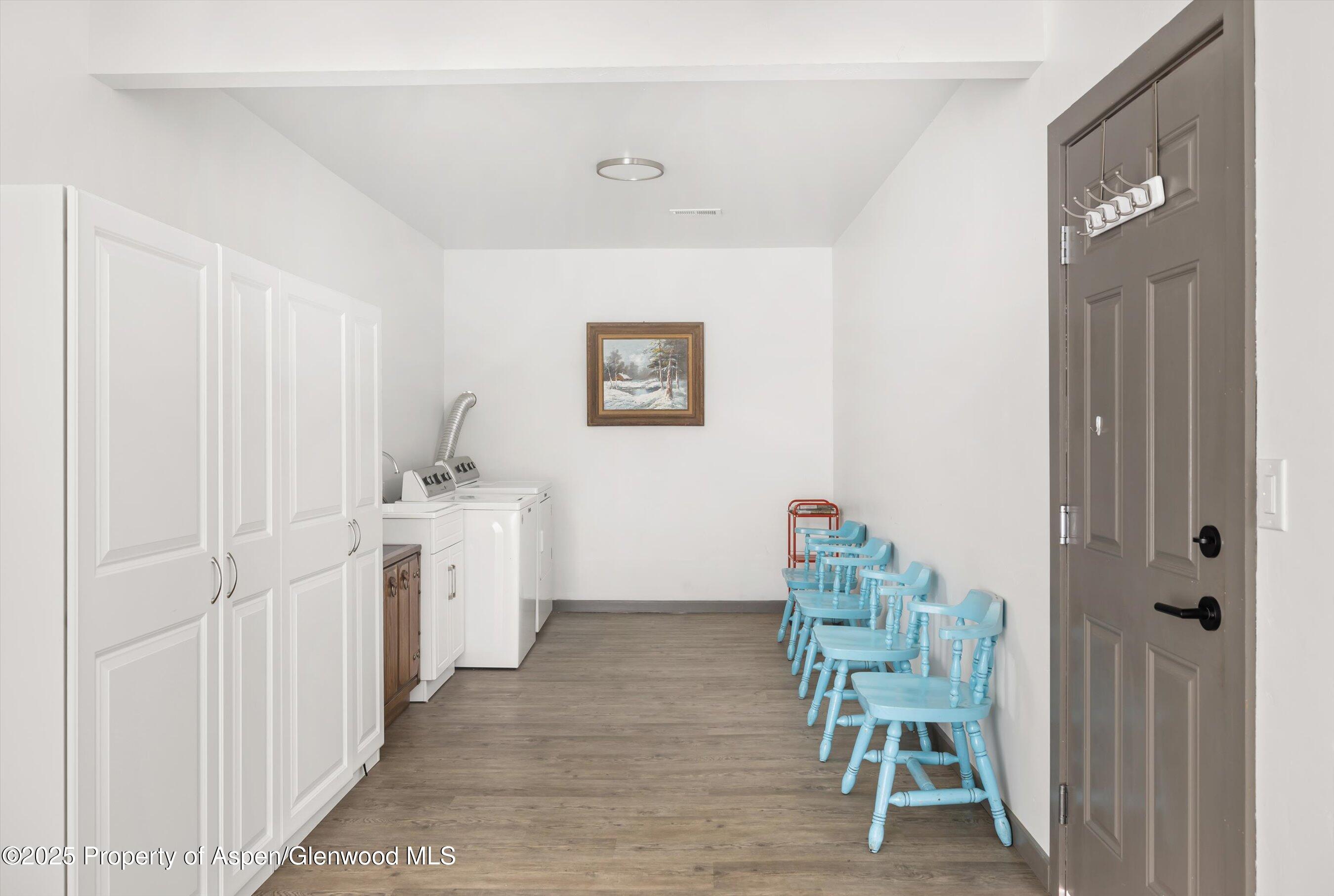 156.5 Midland Avenue