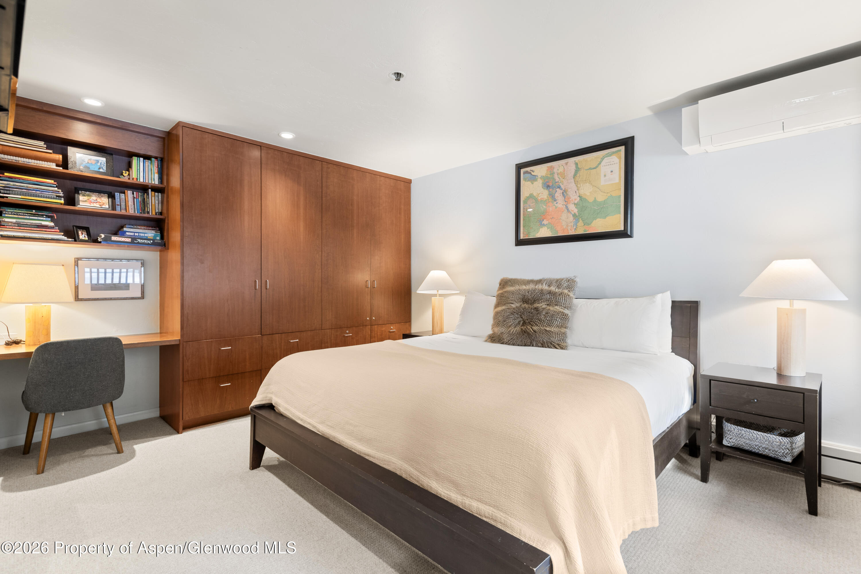 610 S West End Street H403