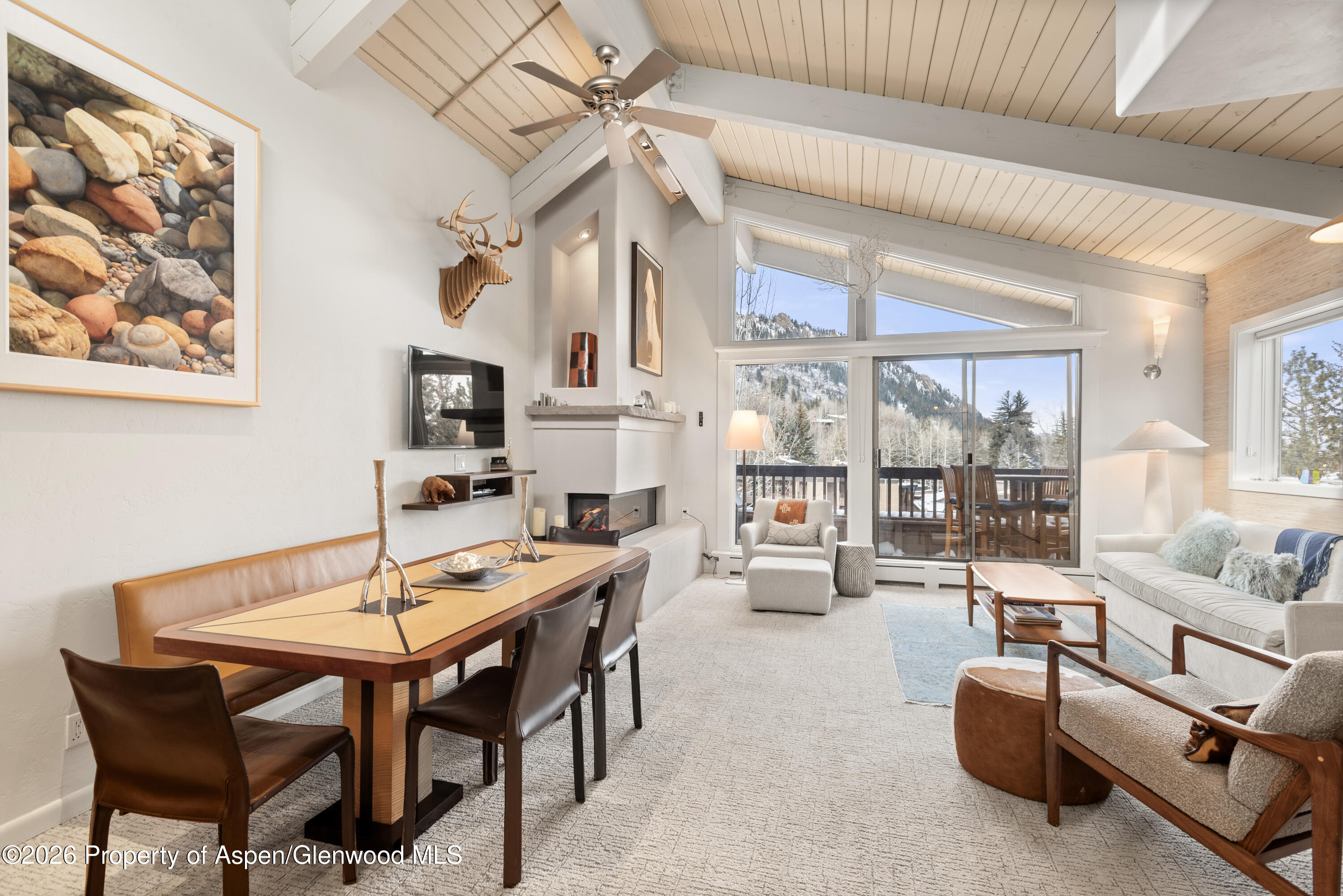 610 S West End Street H403