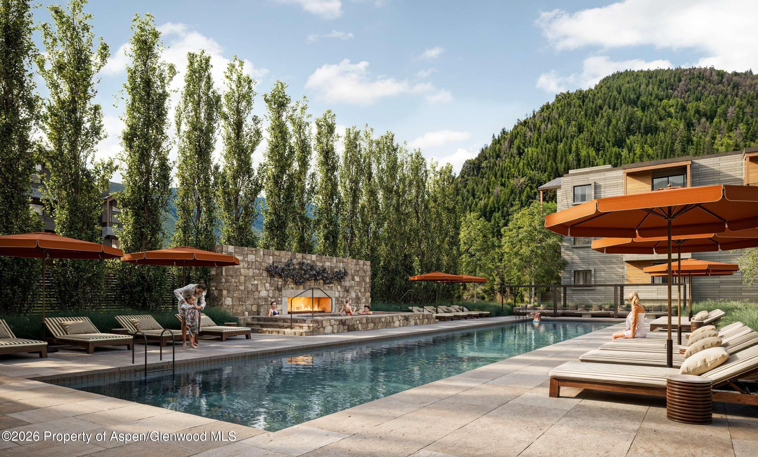 610 S West End Street H403