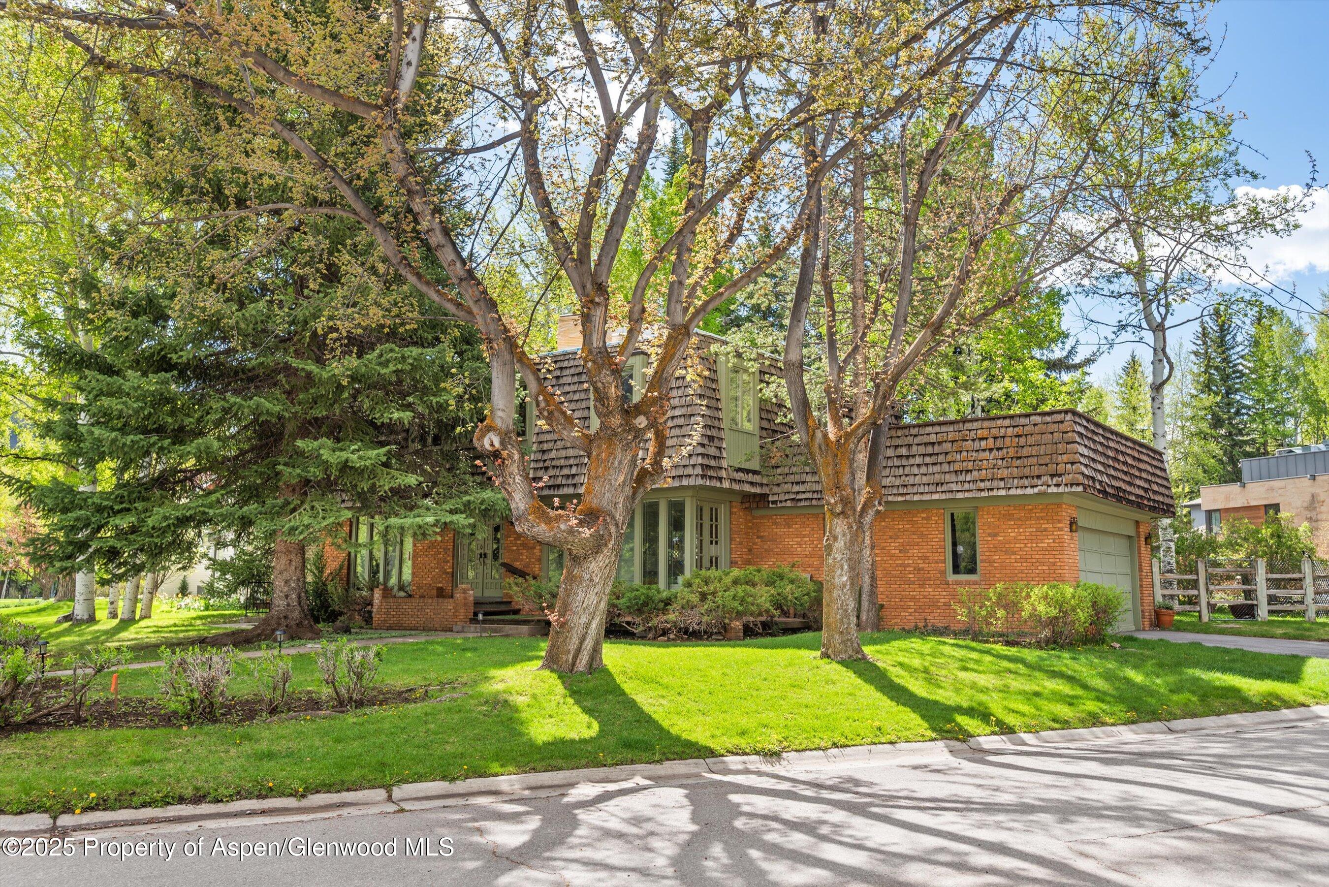 531 Gillespie Avenue