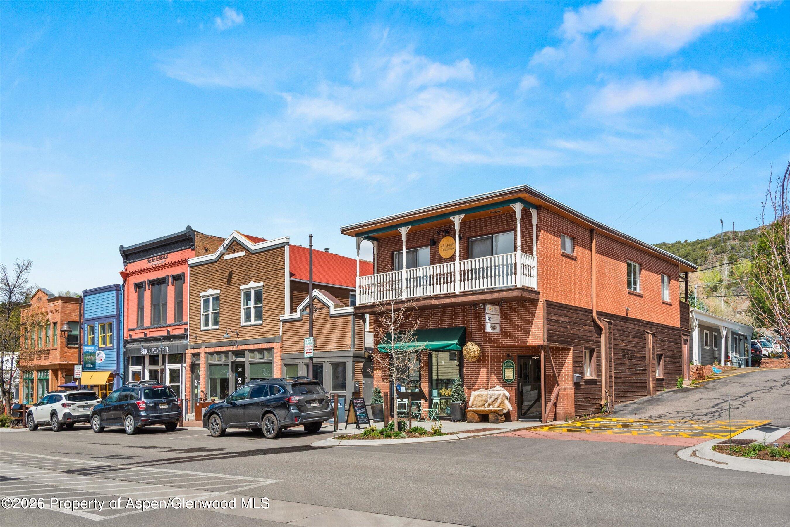 214 Midland Avenue First Floor
