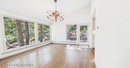 209 Larkspur Lane