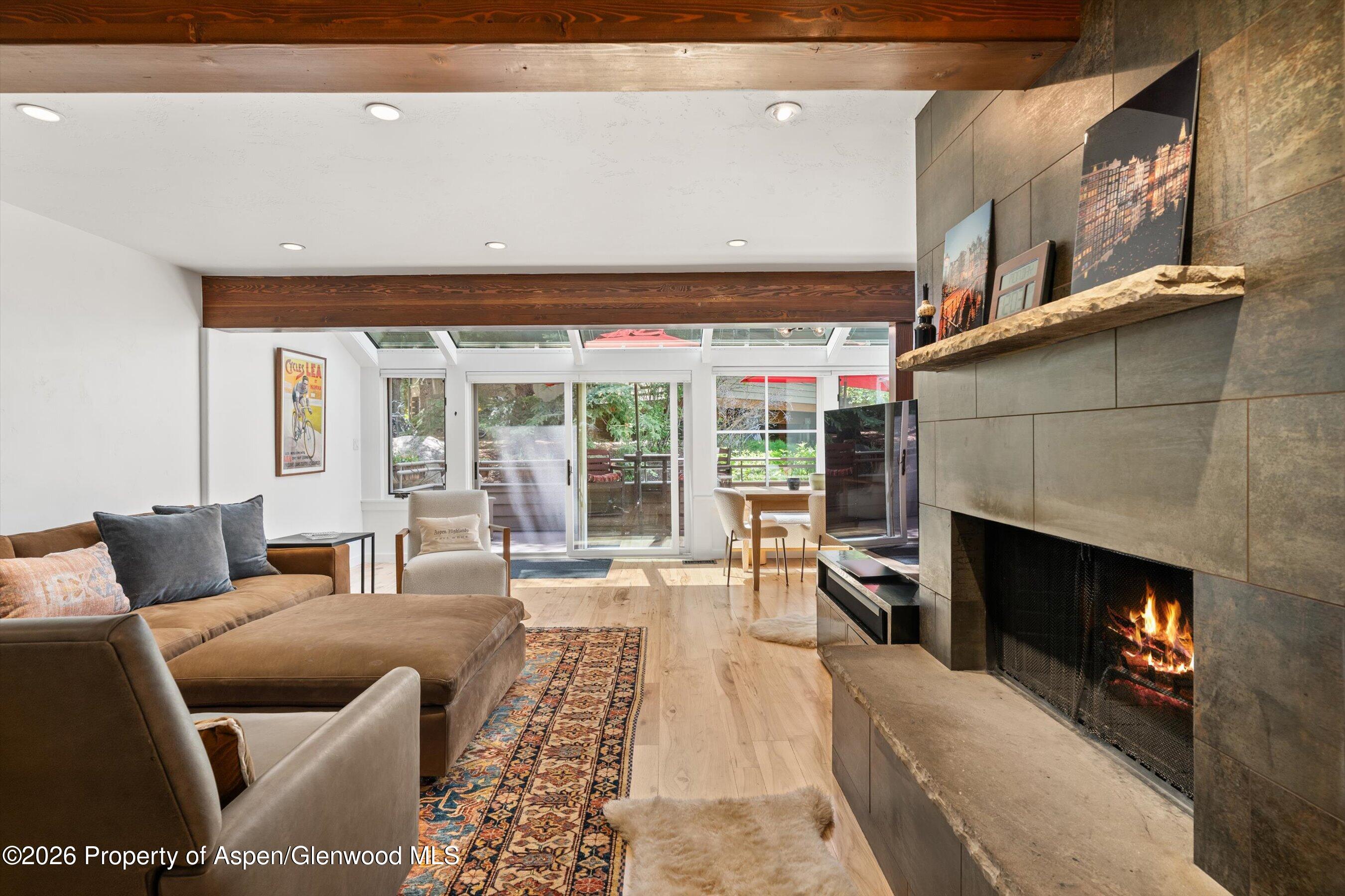 100 N 8th Street 19