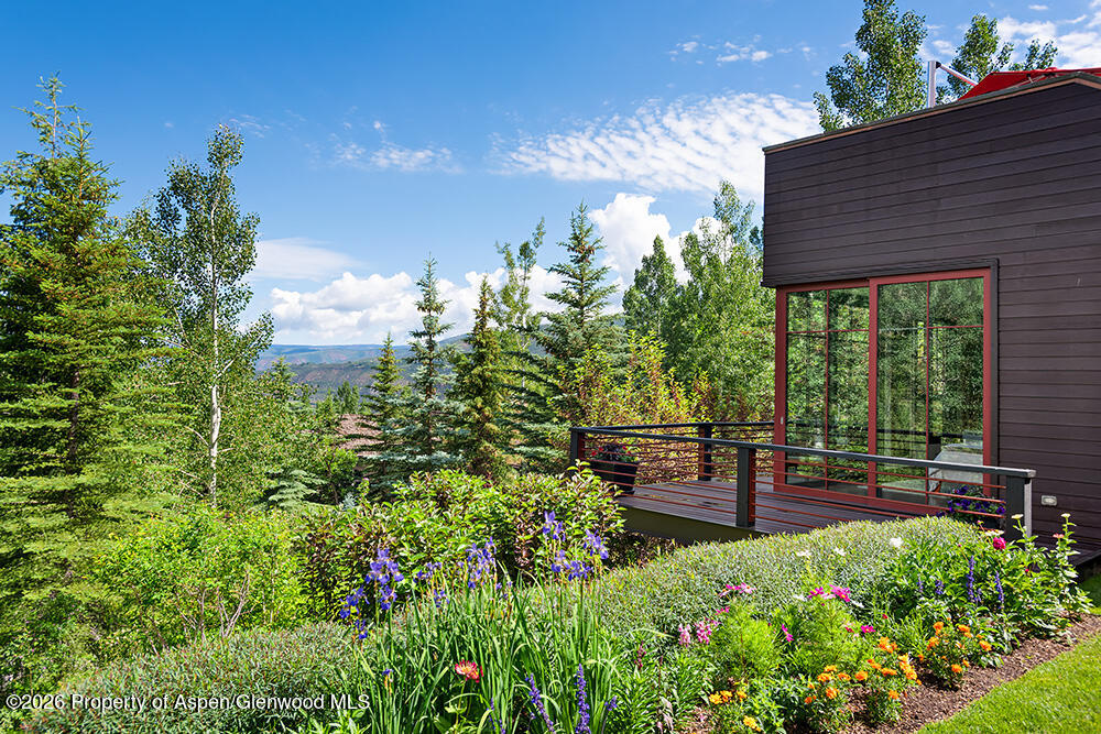 111 Powderbowl Trail