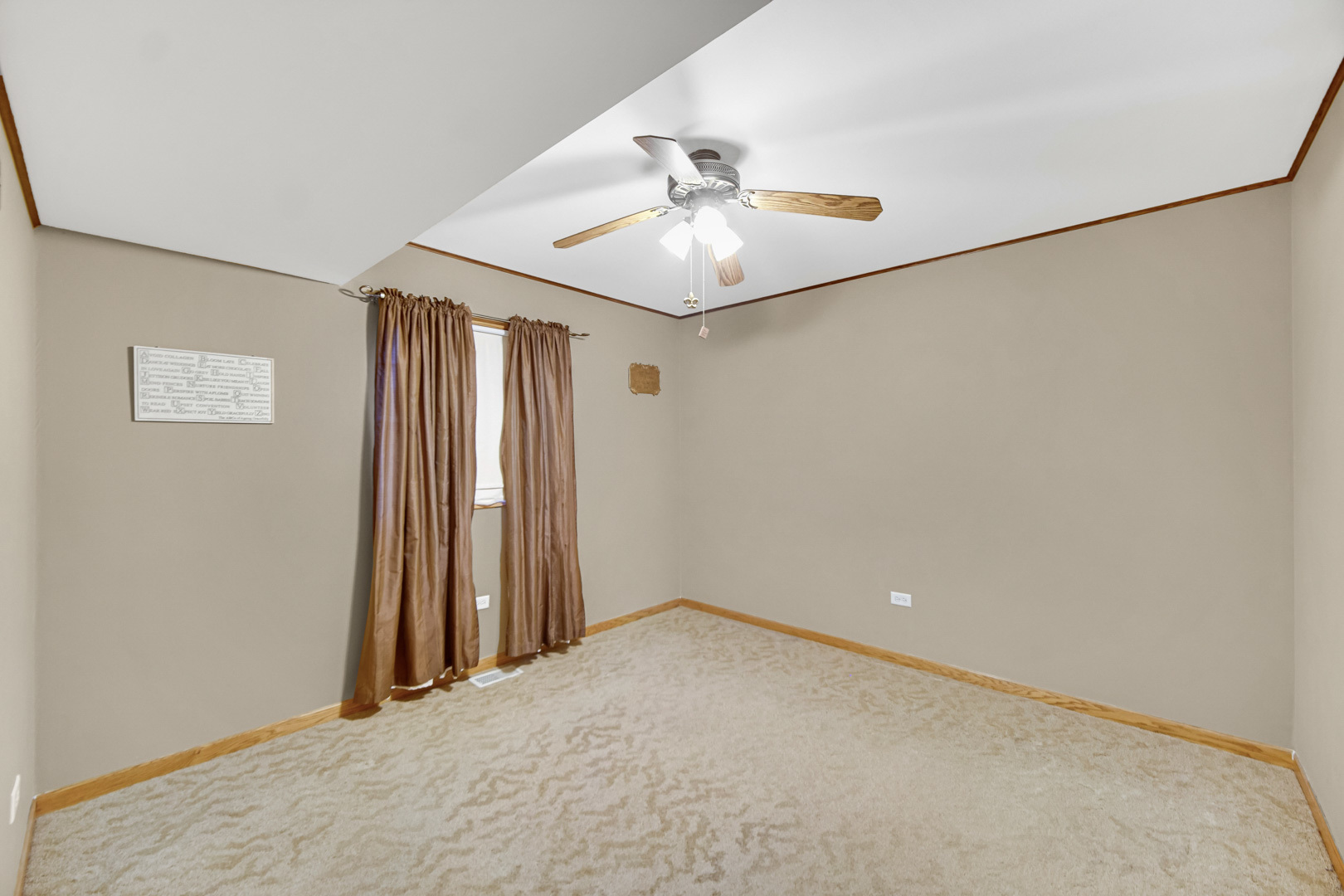 8612 Brookside Glen Drive