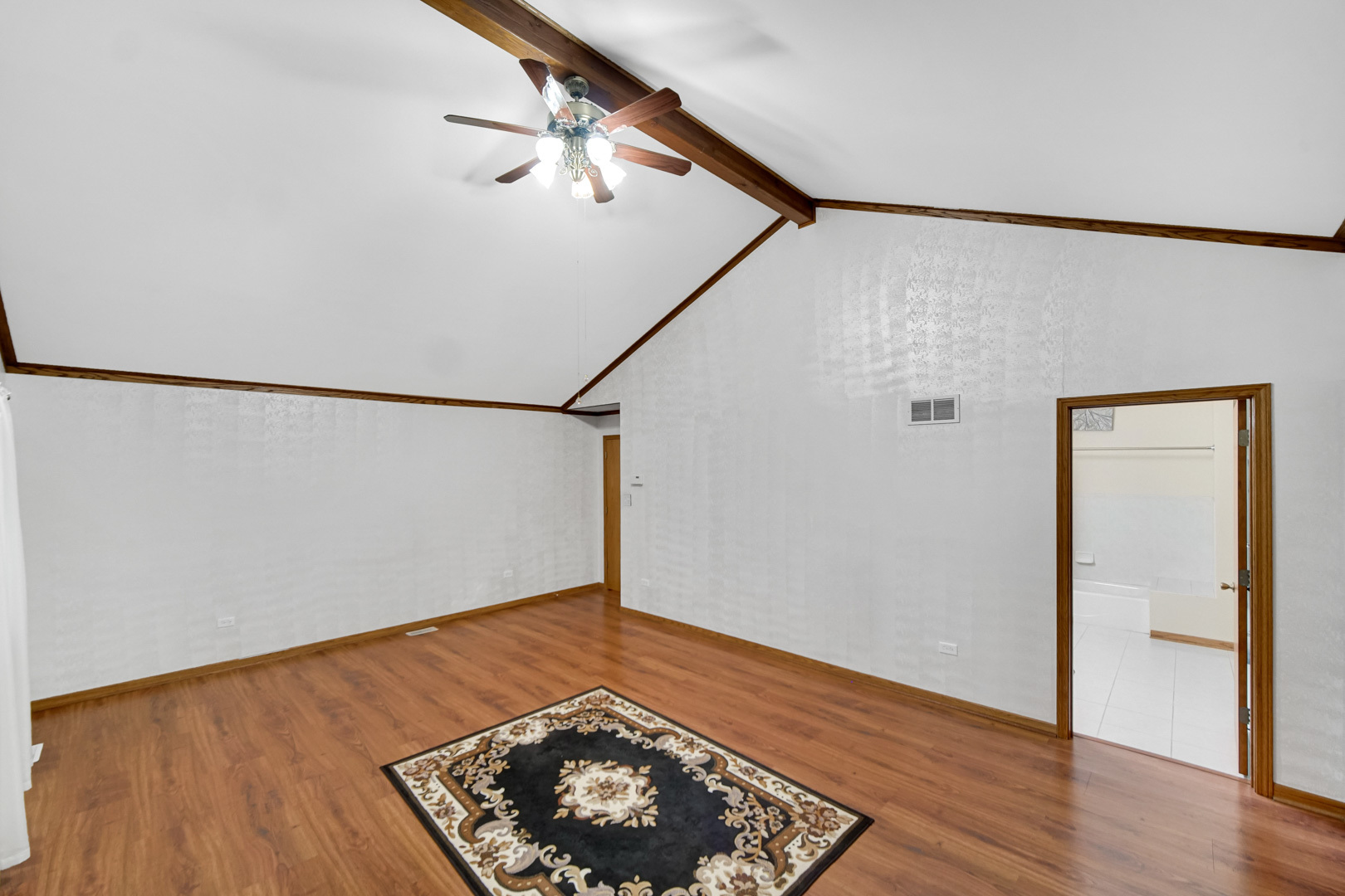 8612 Brookside Glen Drive