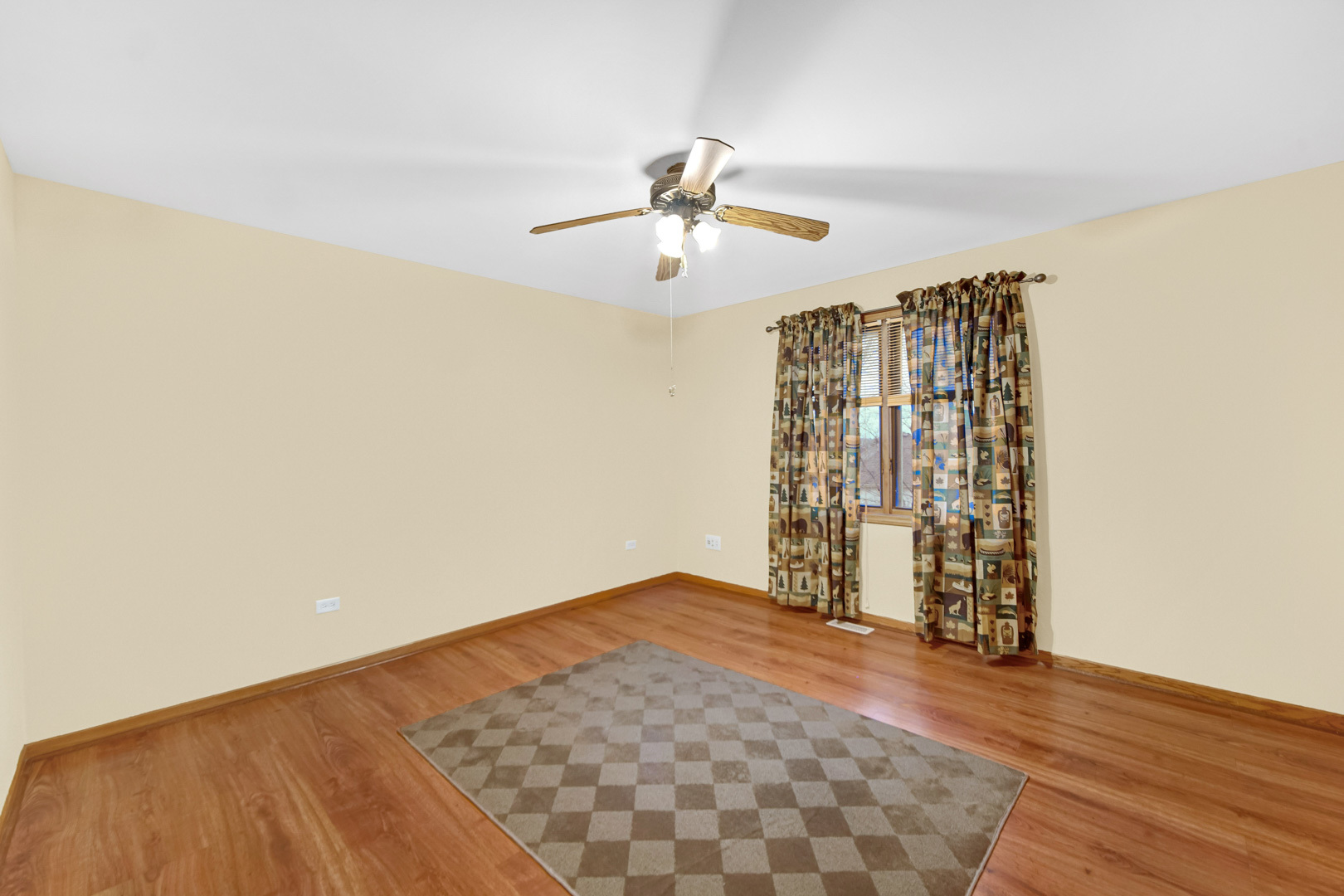 8612 Brookside Glen Drive