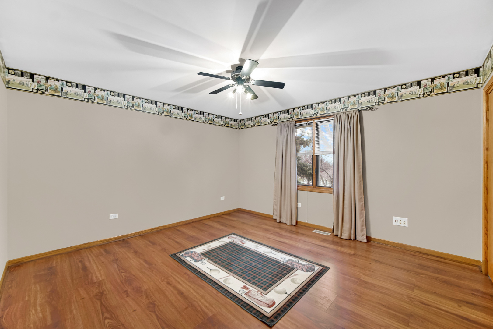 8612 Brookside Glen Drive