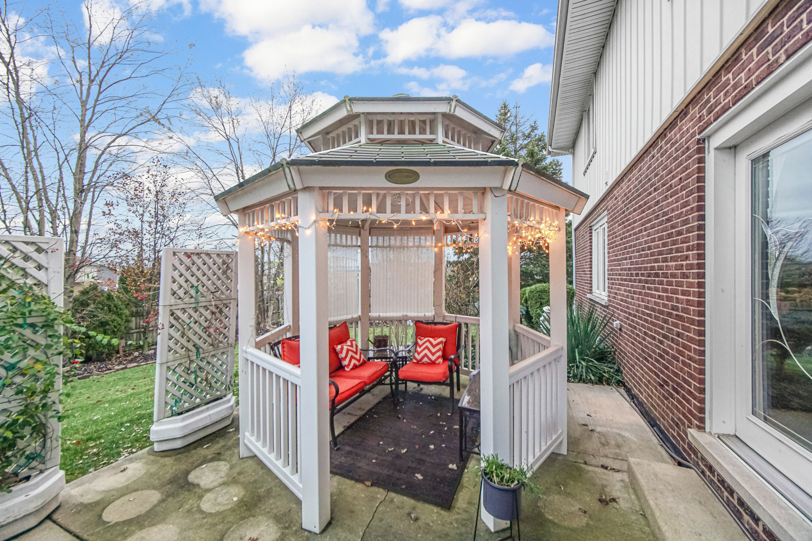 8612 Brookside Glen Drive