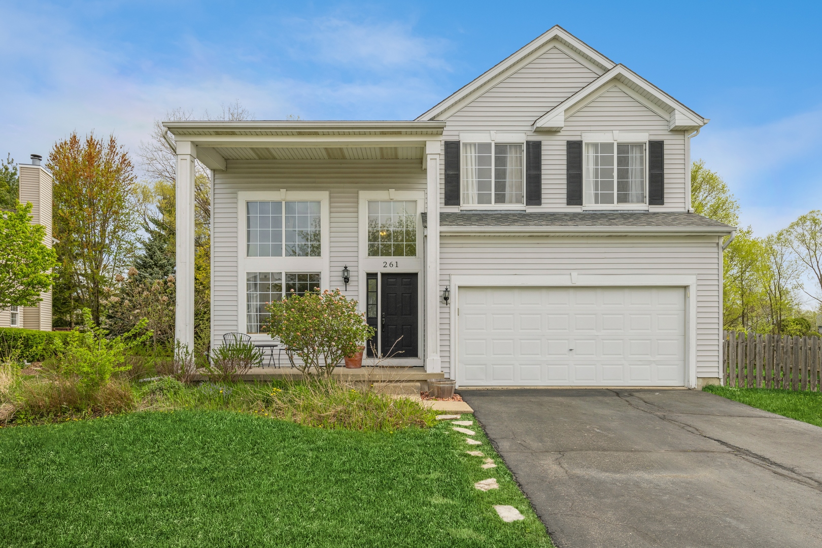 261 CLOVER CHASE Circle