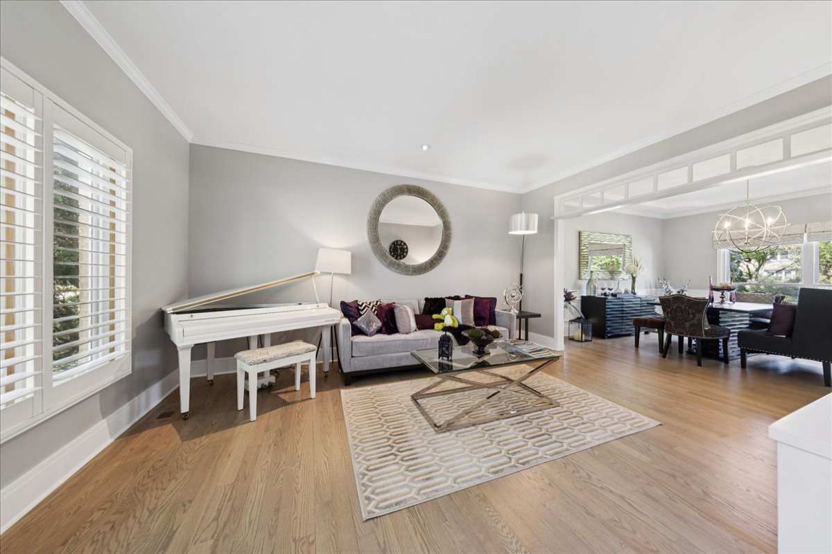 1411 Frenchmans Bend Drive