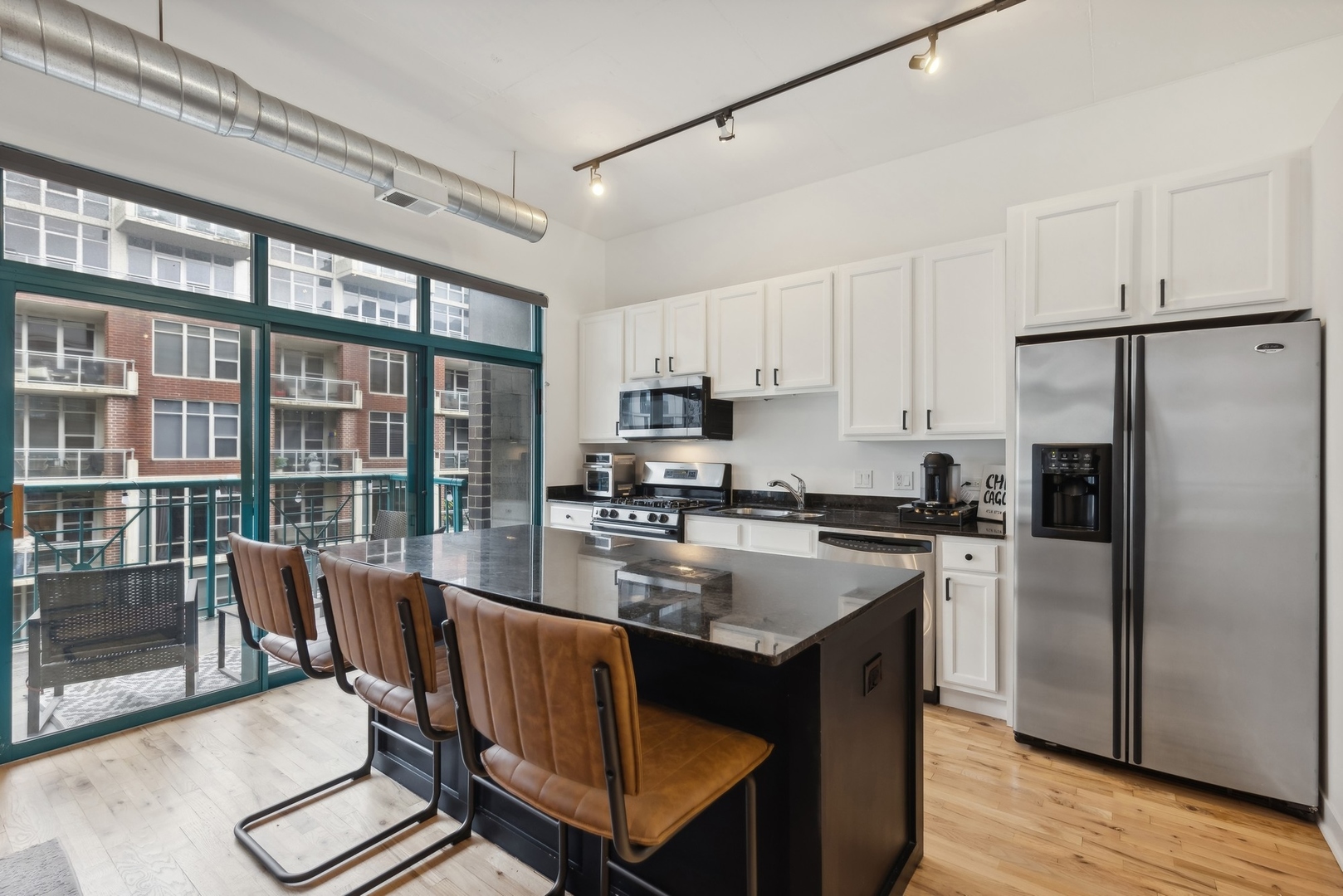 910 W Madison Street Unit: 704