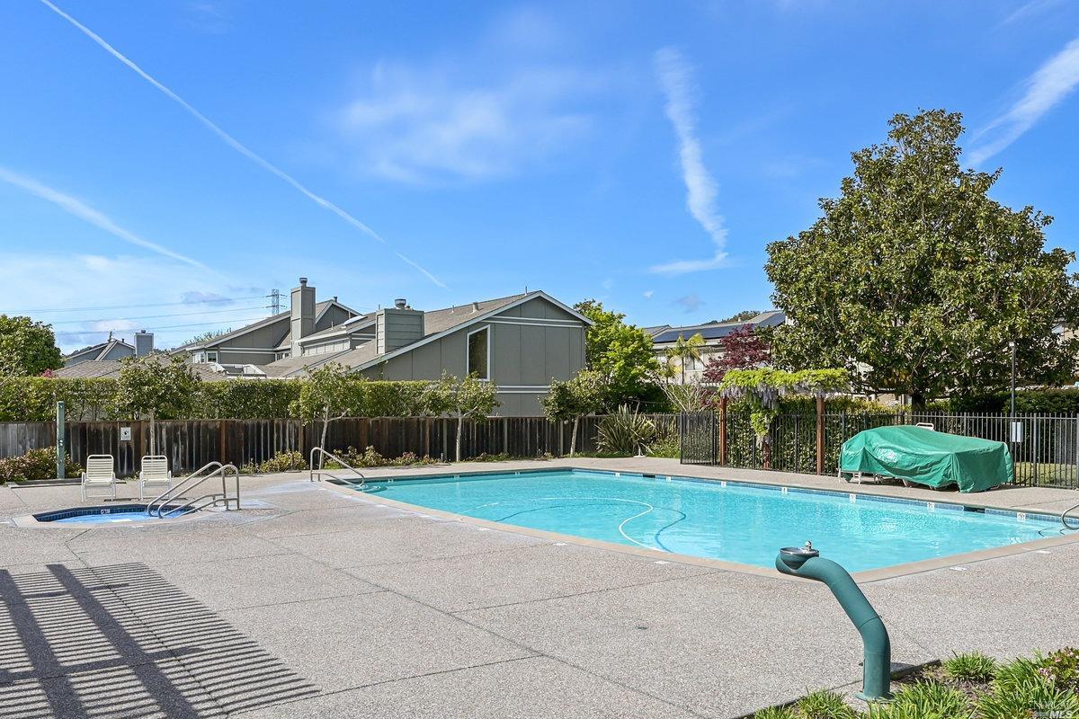 218 Catalina Boulevard