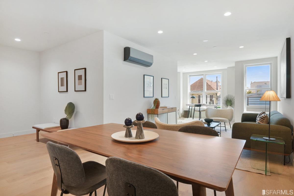 2224 Clement Street Unit: 102