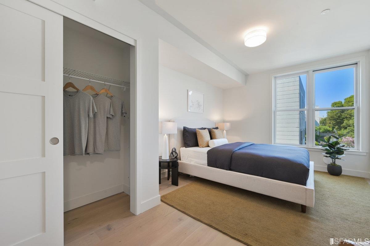 2224 Clement Street Unit: 102